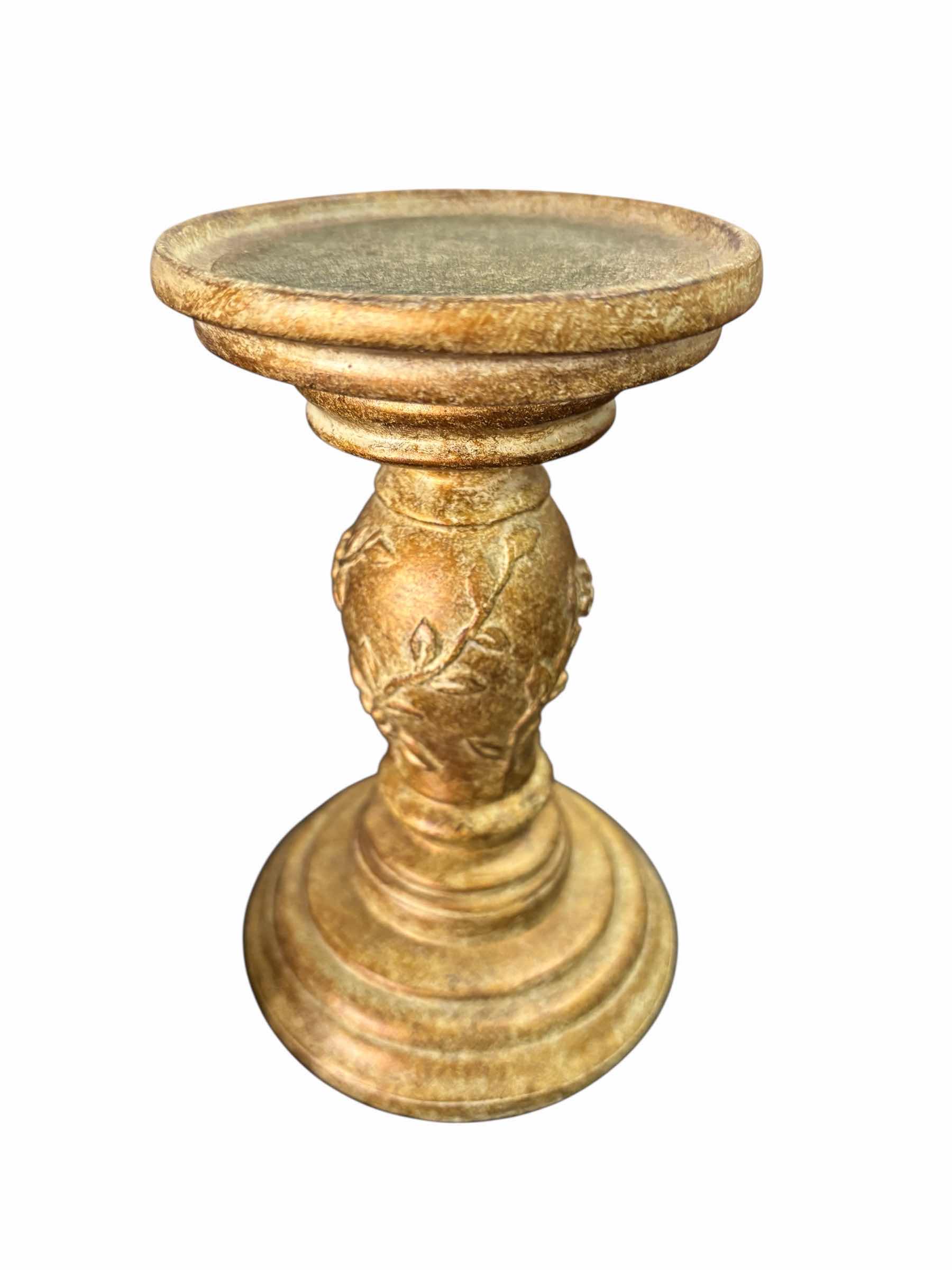 Photo 1 of ELEMENTS RESIN PILLAR STYLE CANDLE HOLDER SET OF 5