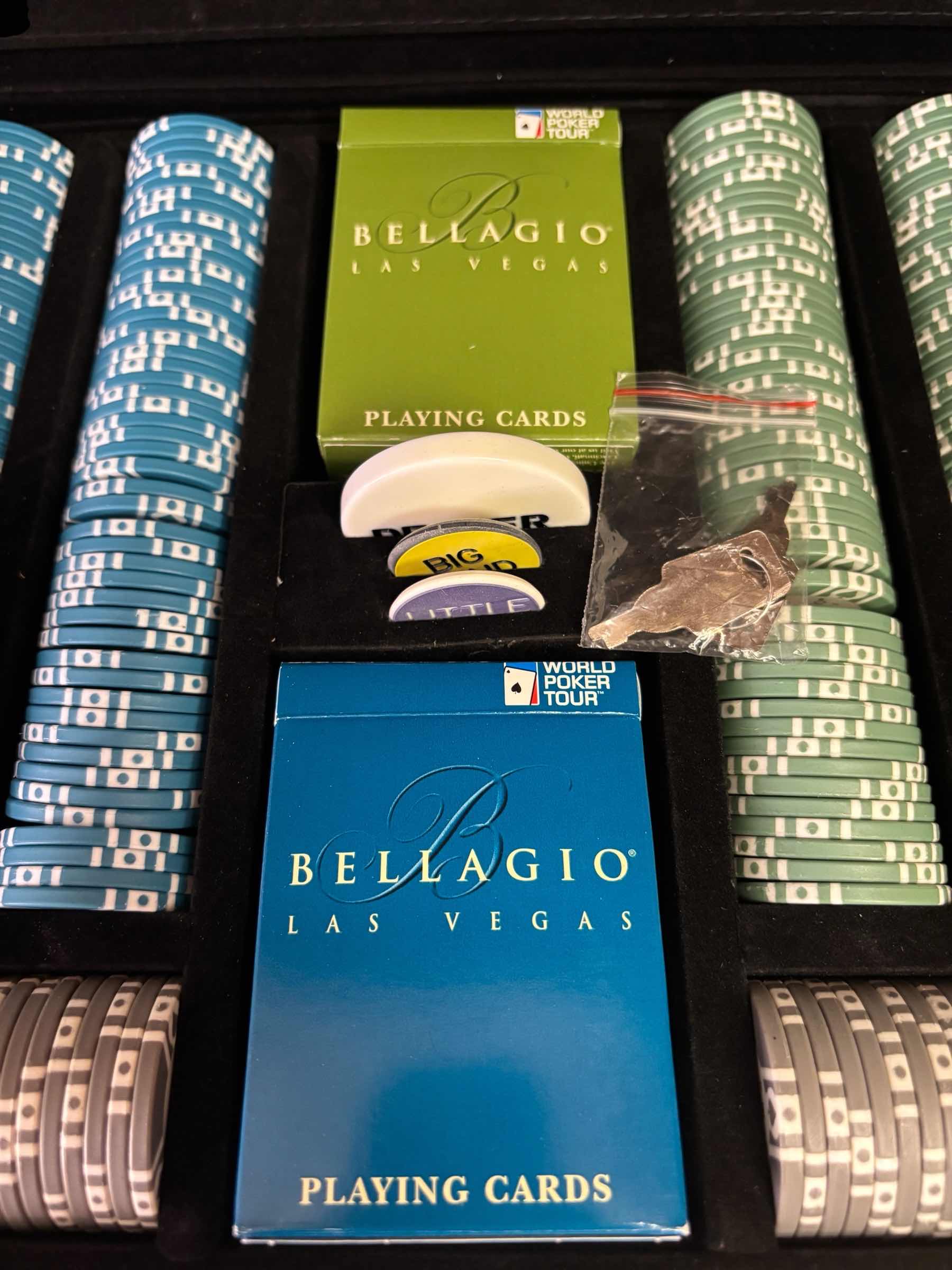 Photo 1 of 2005 WORLD POKER TOUR BELLAGIO POKER SET W CASE & KEYS