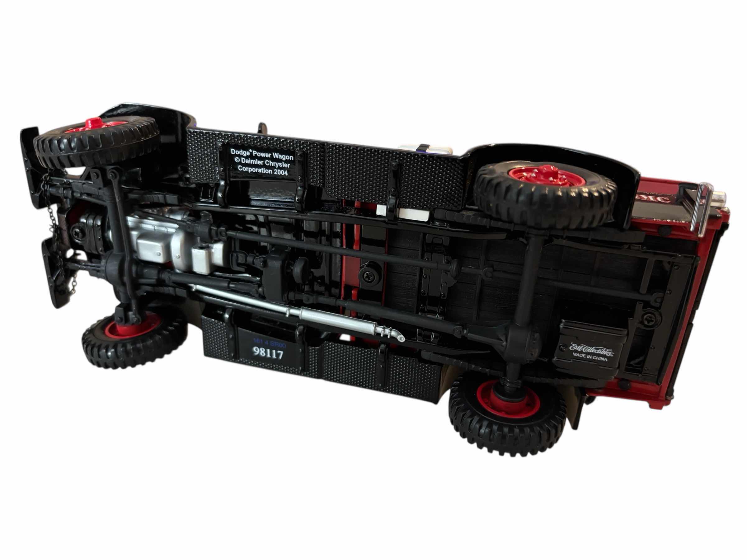 Photo 1 of ERTL COLLECTIBLES THE ULTIMATE PATRIOT! 1946 DODGE USMC POWER WAGON DIE-CAST MODEL SCALE 1:25