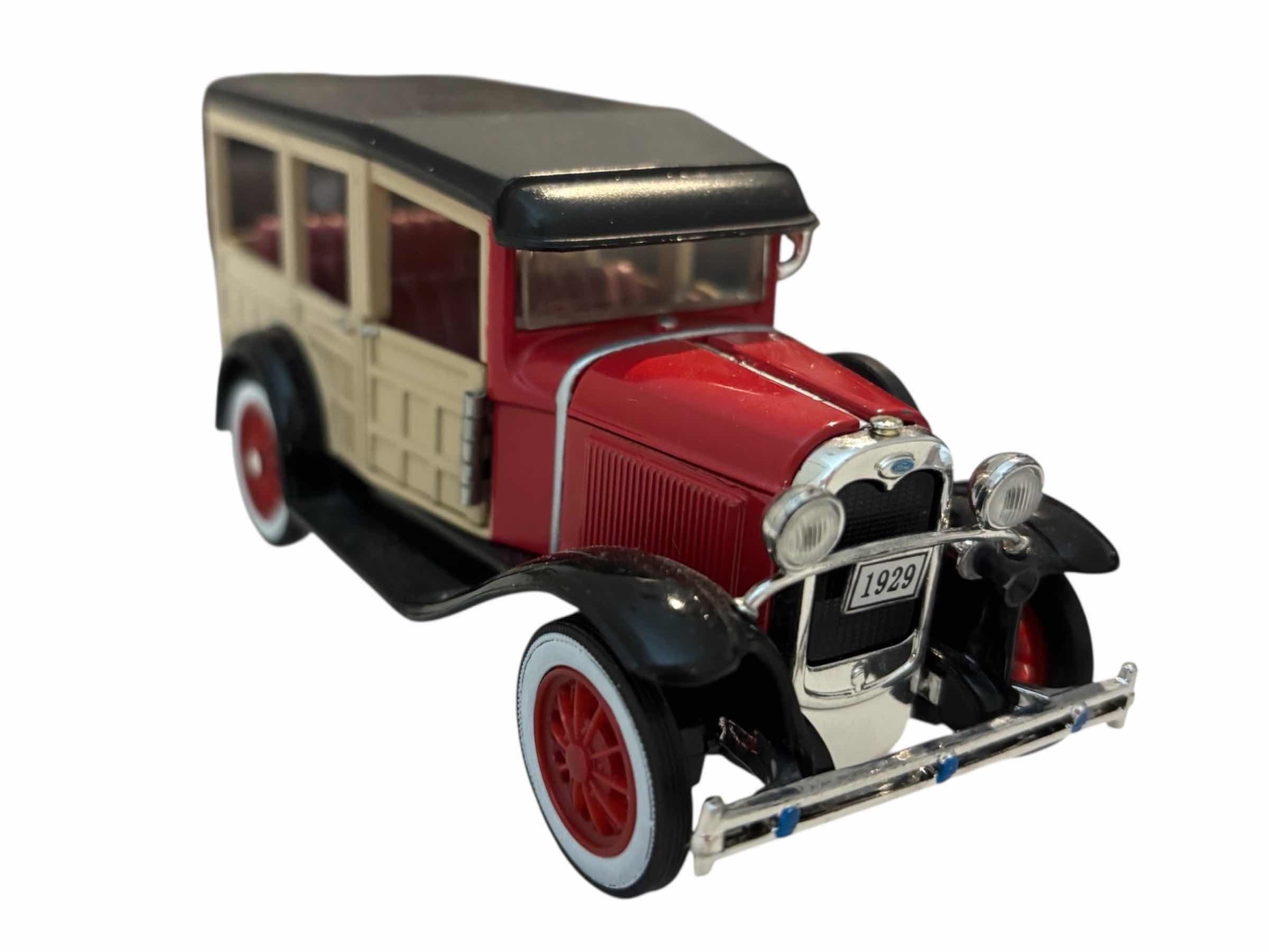 Photo 1 of 1929 FORD STATION WAGON TAN/RED & 1933 CHEVROLET EAGLE 2 PASSENGER 5 WINDOW COUPE  NAVY BLUE DIE-CAST MODELS