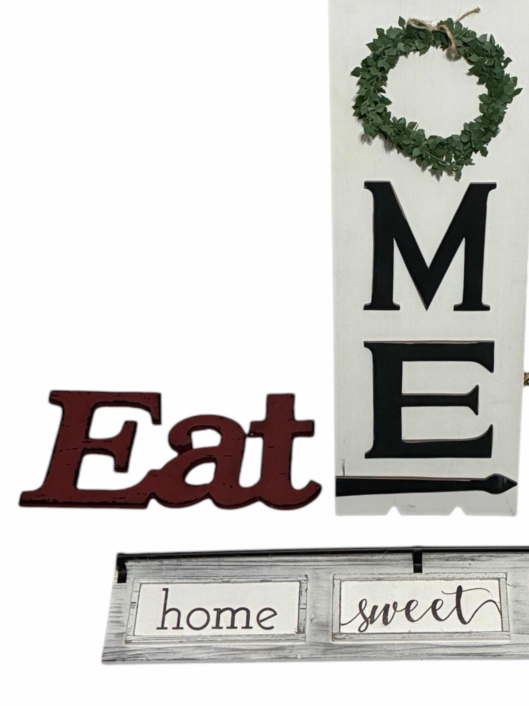 Photo 1 of HOUSEHOLD RUSTIC WALL DECOR (4)