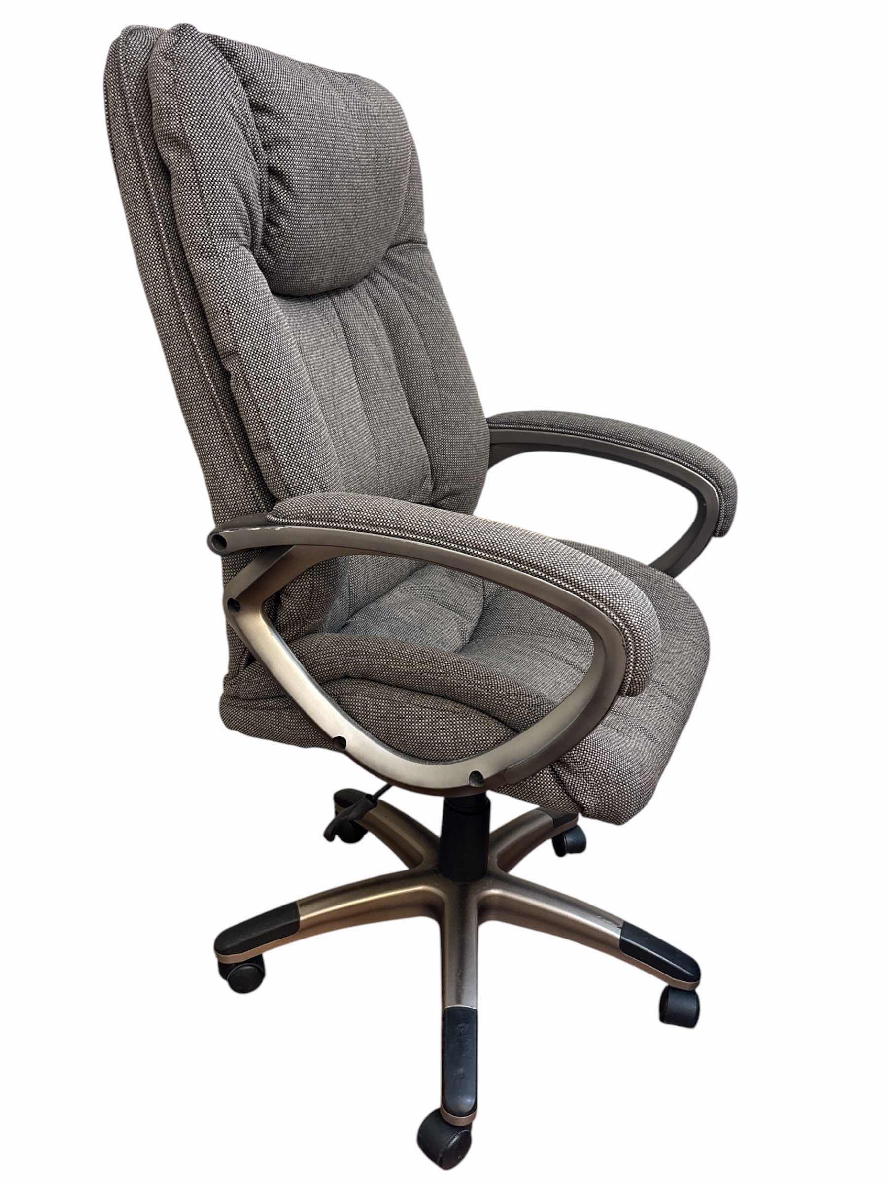 Photo 1 of FABRIC EXECUTIVE OFFICE CHAIR W HEIGHT & SEAT ADJUSTMENT