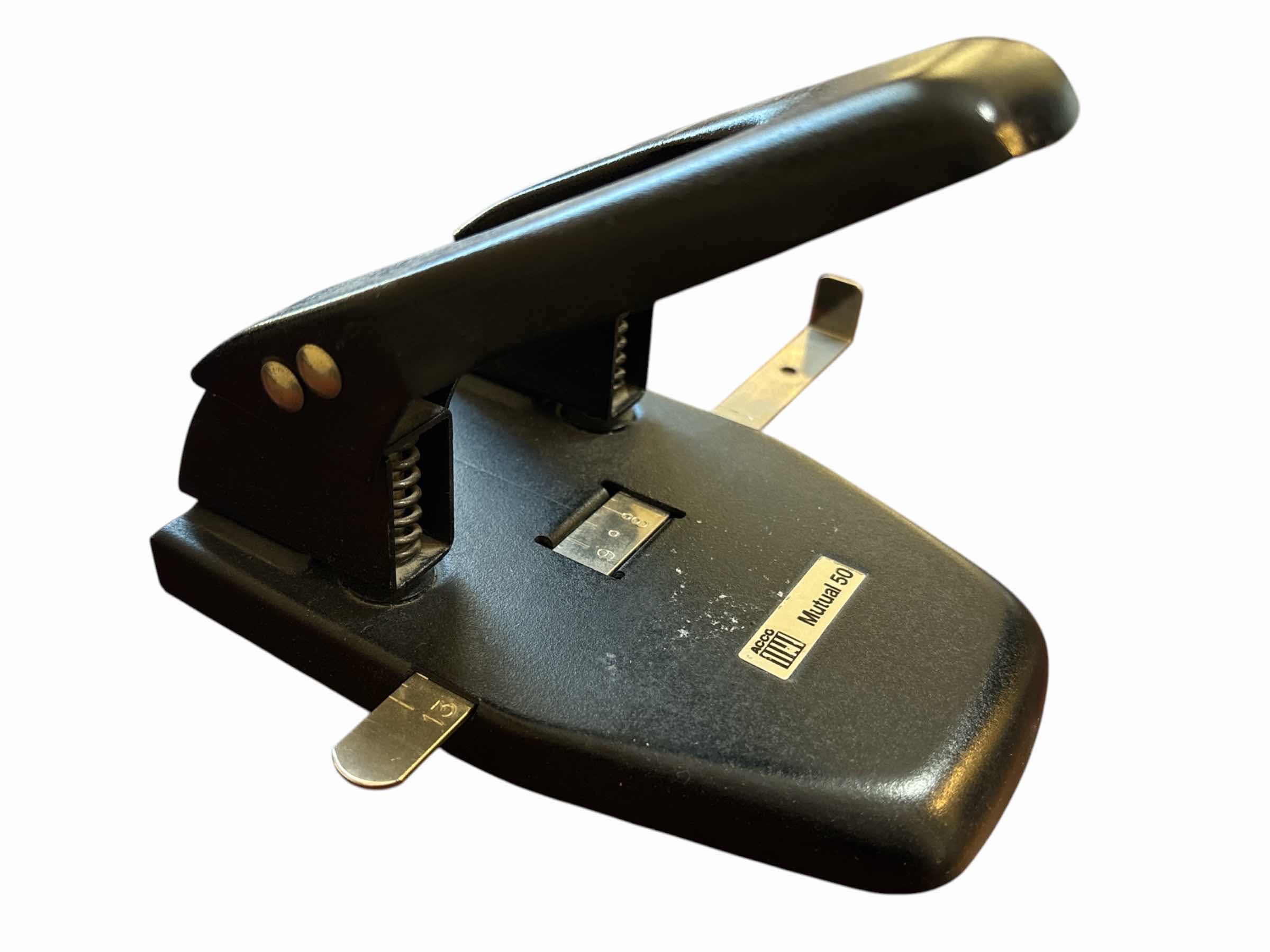 Photo 1 of SWINGLINE COMPACT ELECTRIC STAPLER & ACCO ADJUSTABLE 2-HOLE PUNCH $65