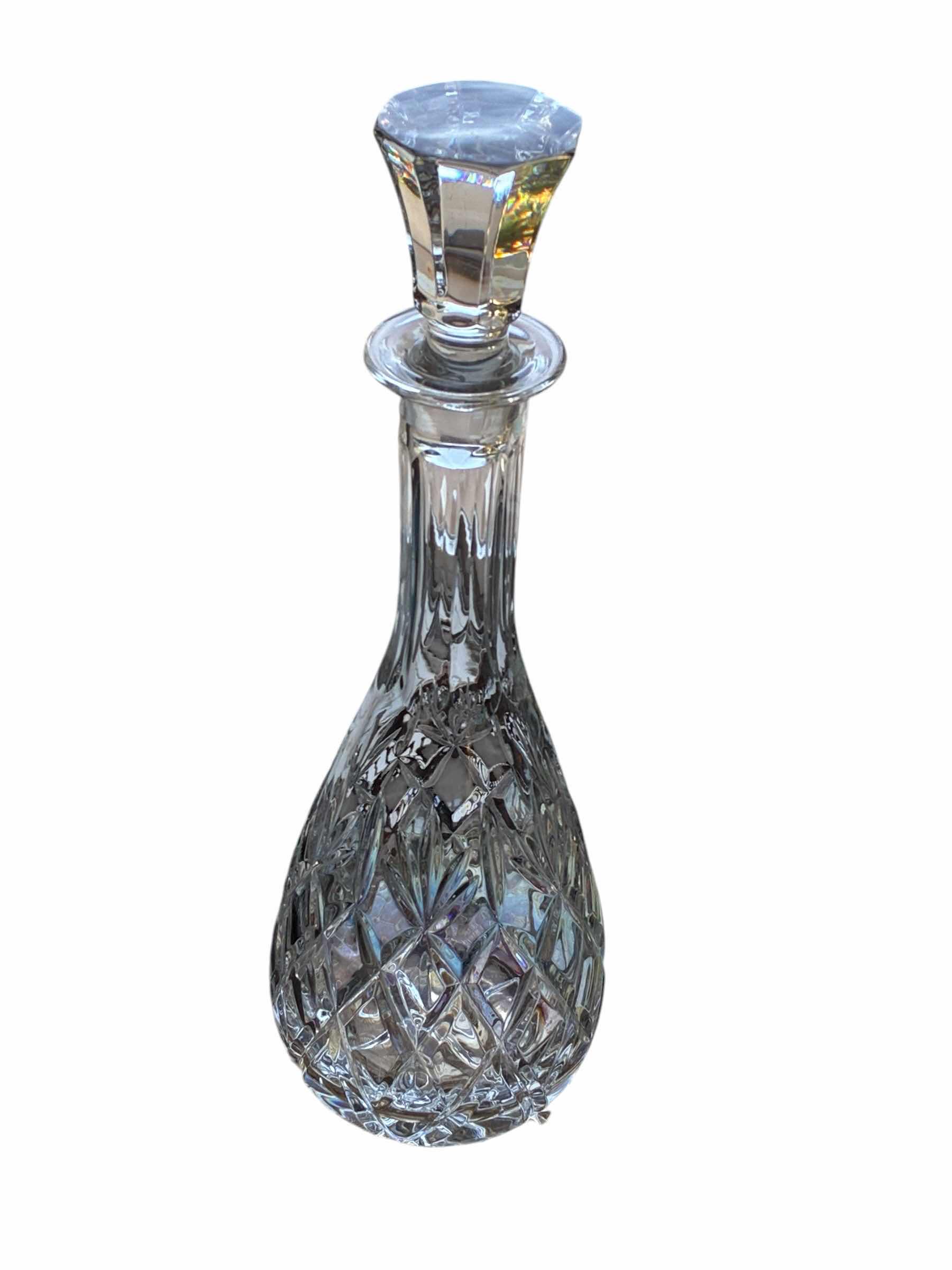 Photo 1 of CRYSTAL GLASS DECANTER W 4 SOBIESKI VODKA SHOT GLASSES & SILVERON COPPER JOHN SEYMOUR 19“ PLATTER