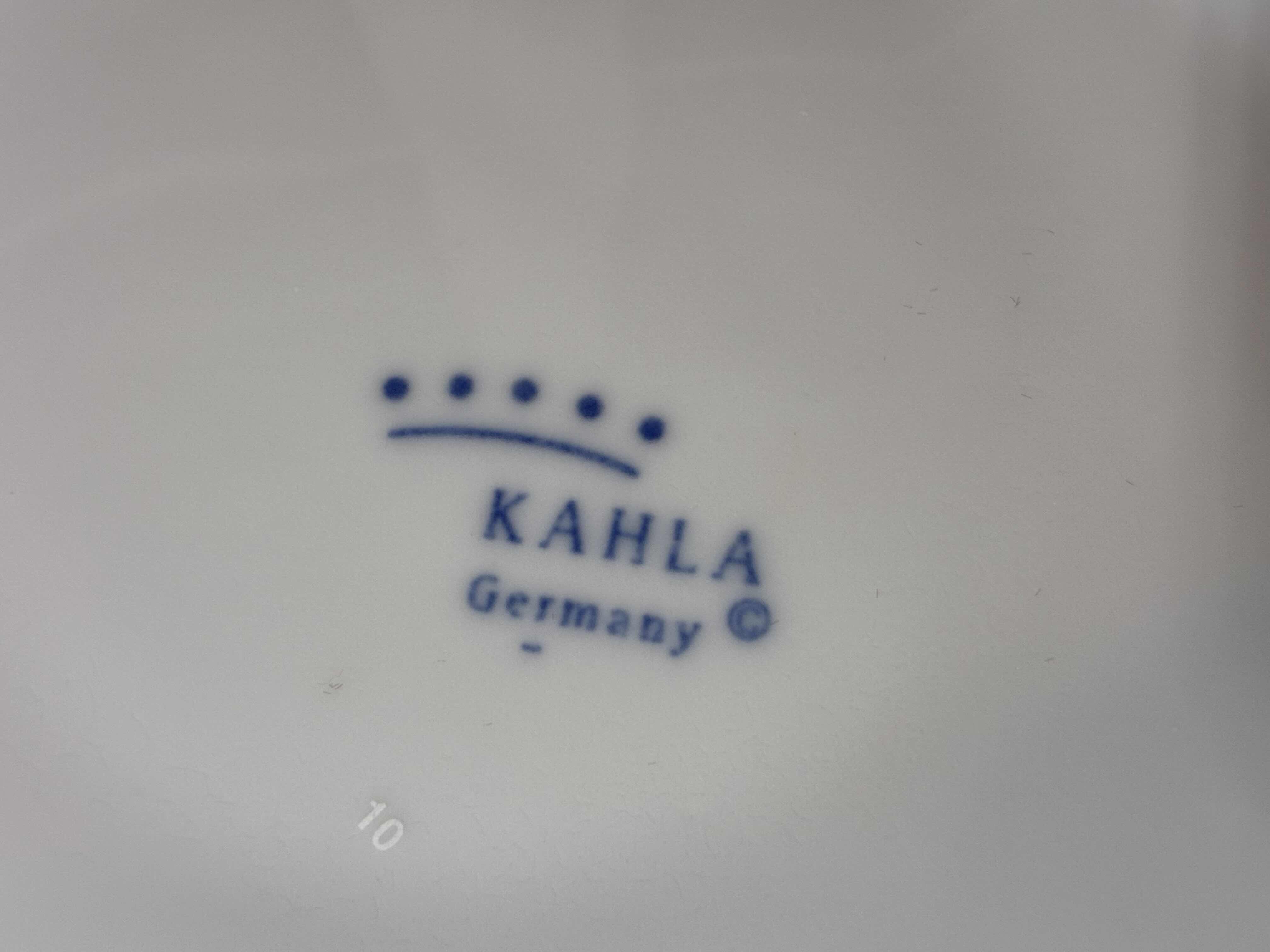 Photo 1 of KAHLA 8PC GERMANY BLACK & WHITE VELVET HANDLE TEA CUP/SAUCER SET
