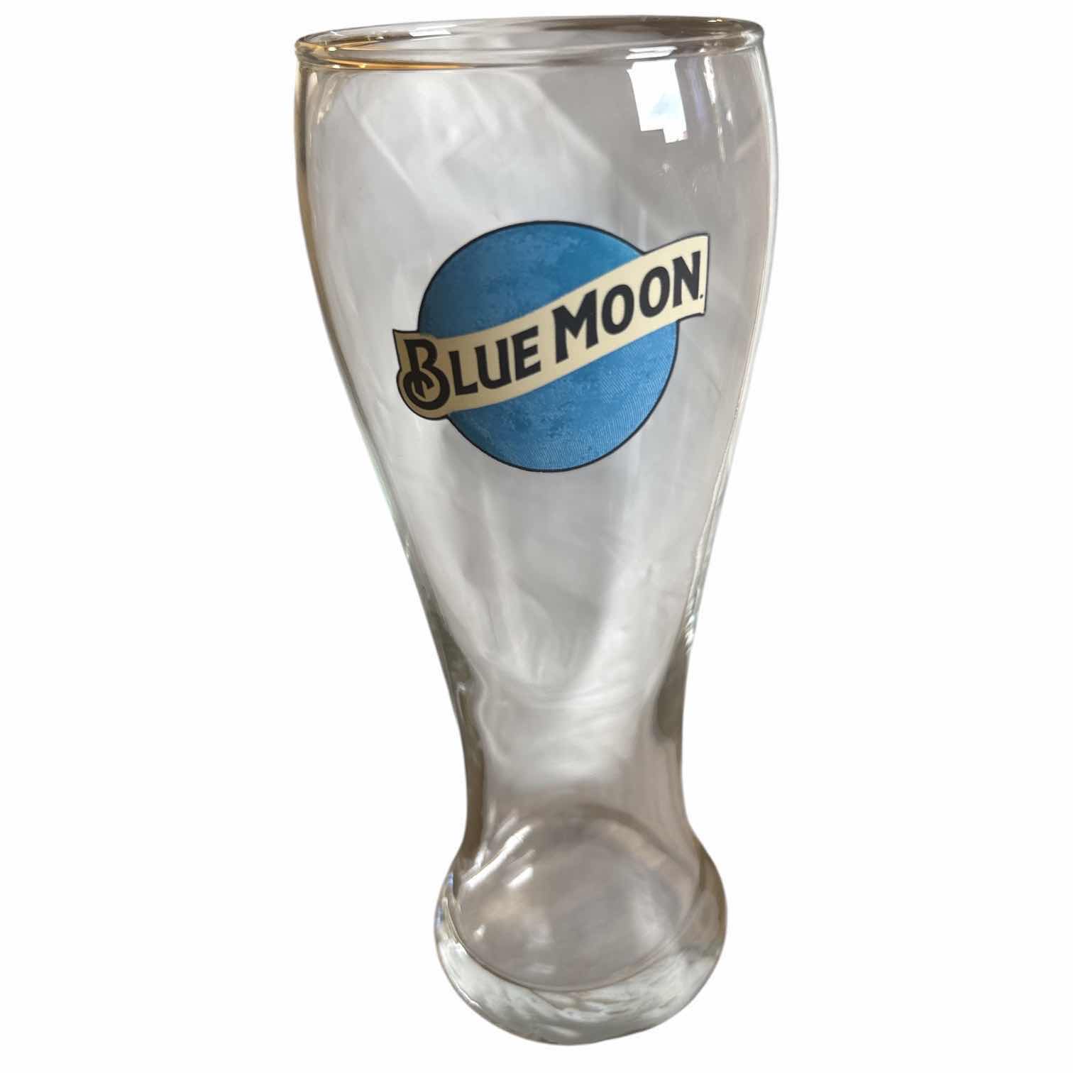 Photo 1 of (36)PCS BLUE MOON GLASSES H8”