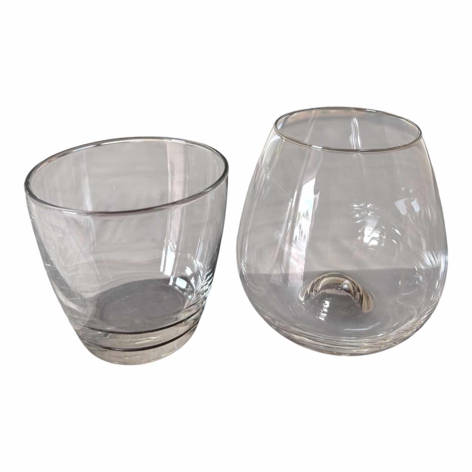 Photo 1 of BAR GLASSWARE (12)