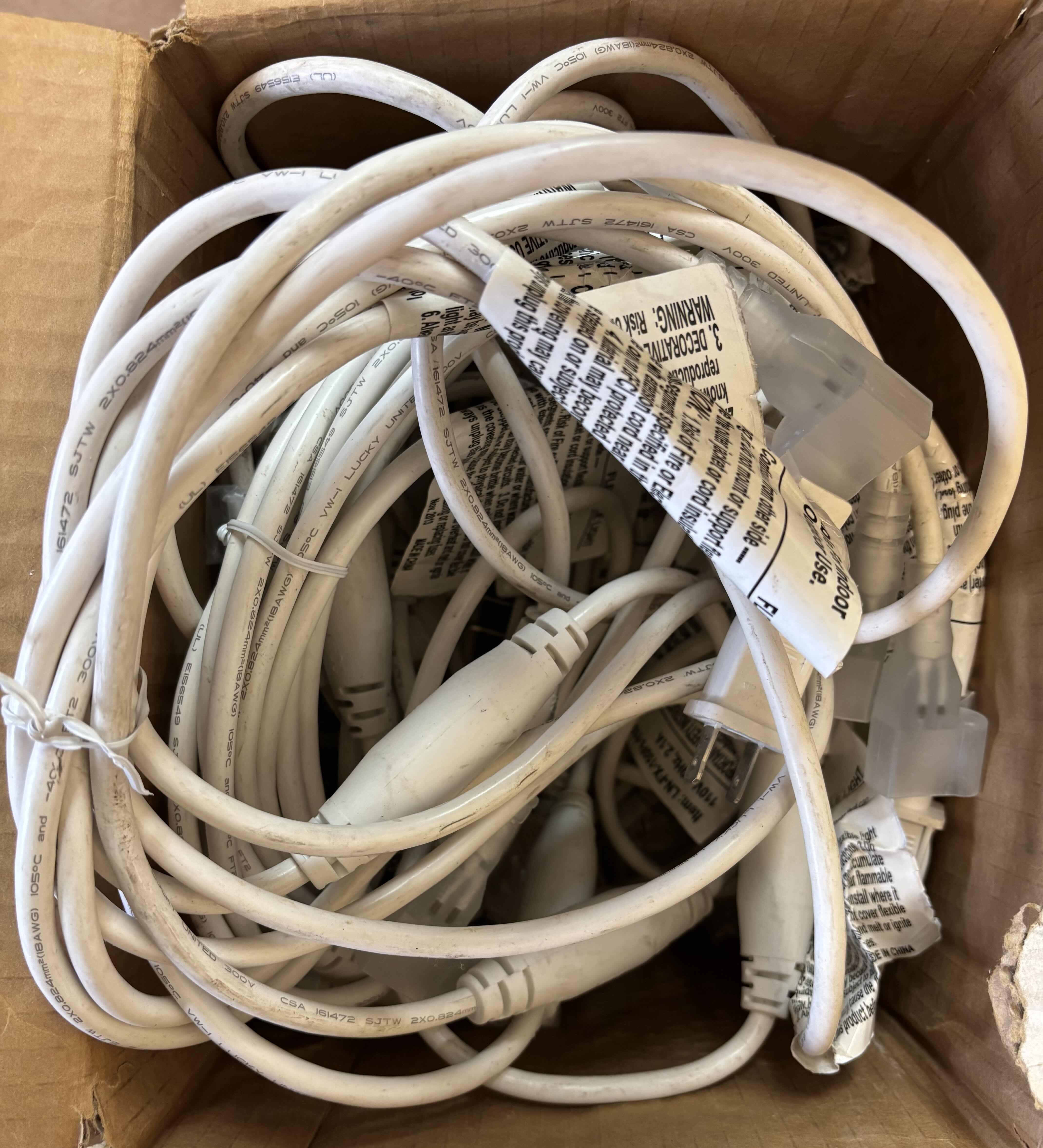 Photo 1 of LINKABLE POWER CORD SET FOR CONNECTING LED STRIP LIGHTS OR SHOP LIGHTS