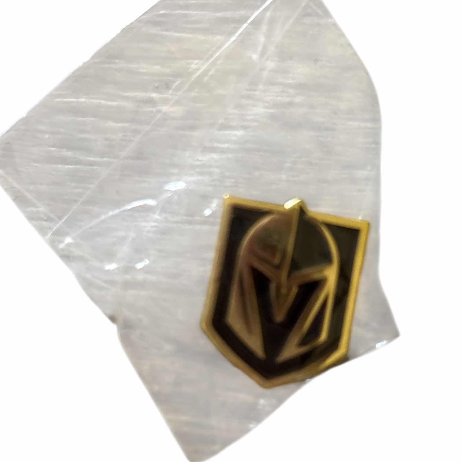 Photo 1 of (5)PCS GOLDEN KNIGHTS COIN AND PIN