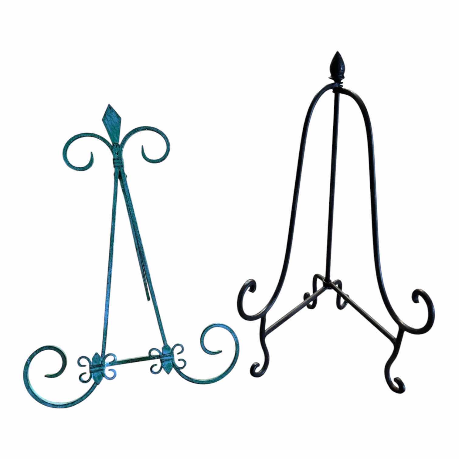 Photo 1 of (3)PCS METAL FOLDABLE EASELS TALLEST H16.5”