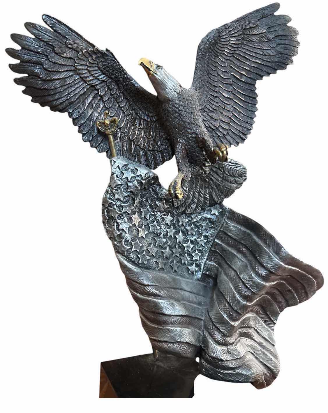 Photo 1 of LEGENDS LIMITED EDITION BALD EAGLE AMERICAN FLAG SCULPTURE 1221/2001 H13”