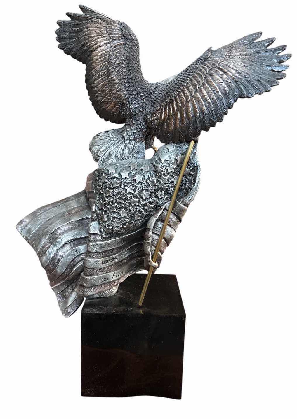 Photo 1 of LEGENDS LIMITED EDITION BALD EAGLE AMERICAN FLAG SCULPTURE 1221/2001 H13”