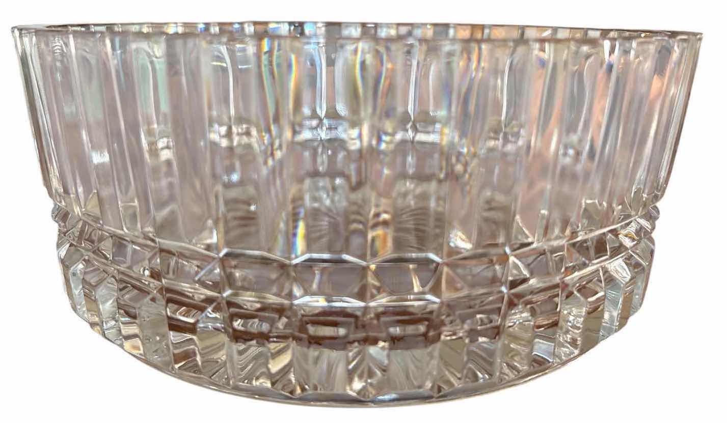 Photo 1 of VINTAGE CUT CRYSTAL SERVING BOWL D9”