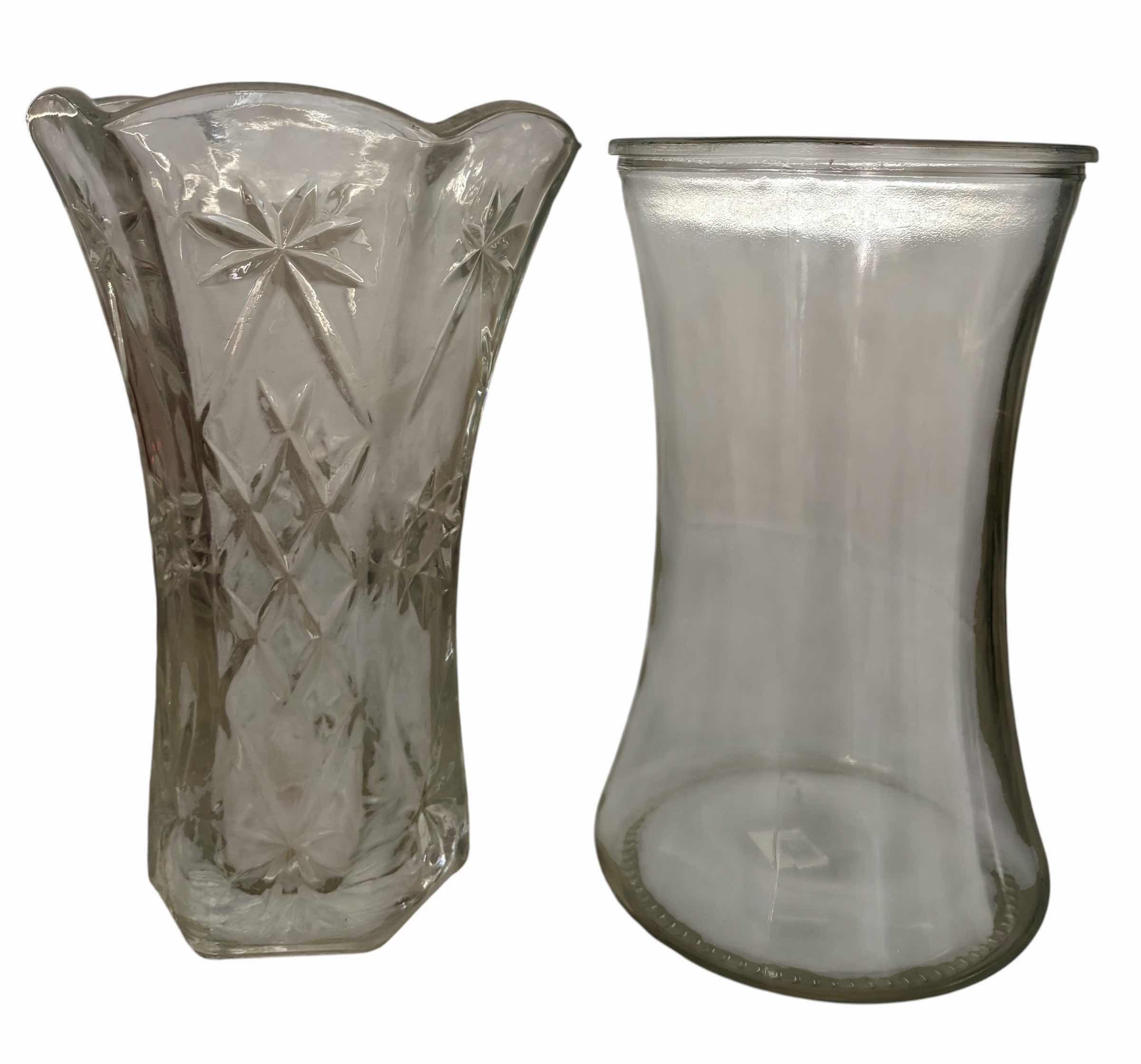 Photo 1 of CLEAR GLASS VASES (4), TALLEST H10”