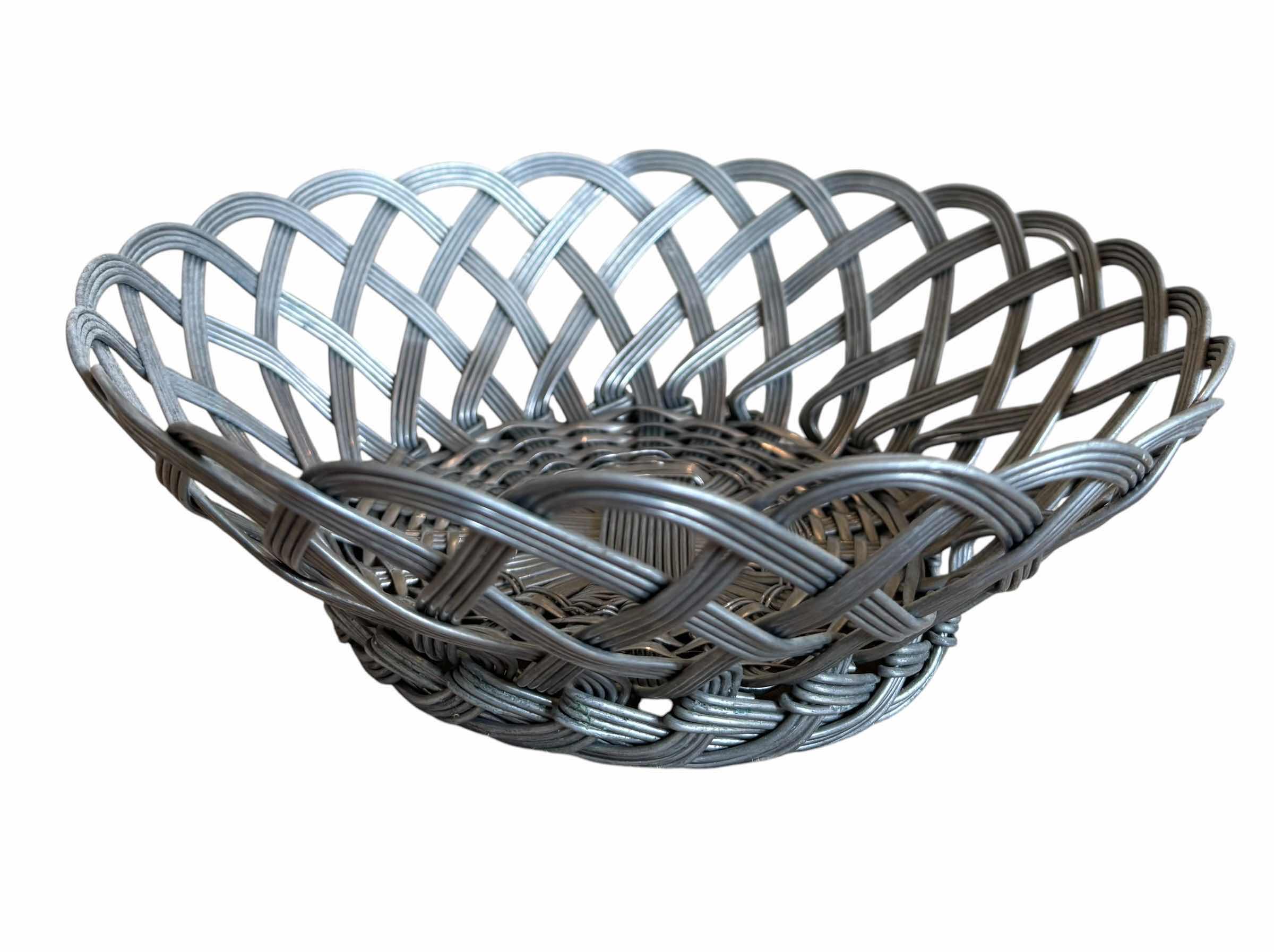 Photo 1 of METAL BASKETS (2), LARGEST 12”D
