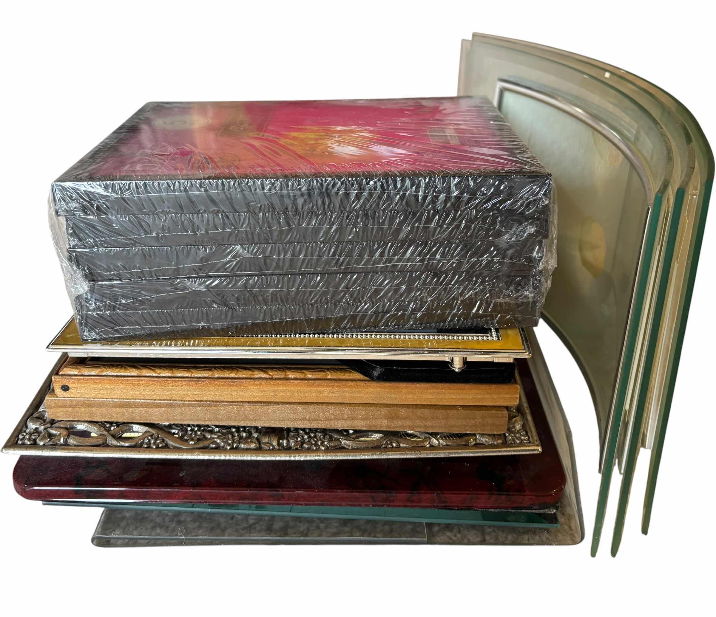 Photo 1 of 5” X 7” PHOTO FRAMES