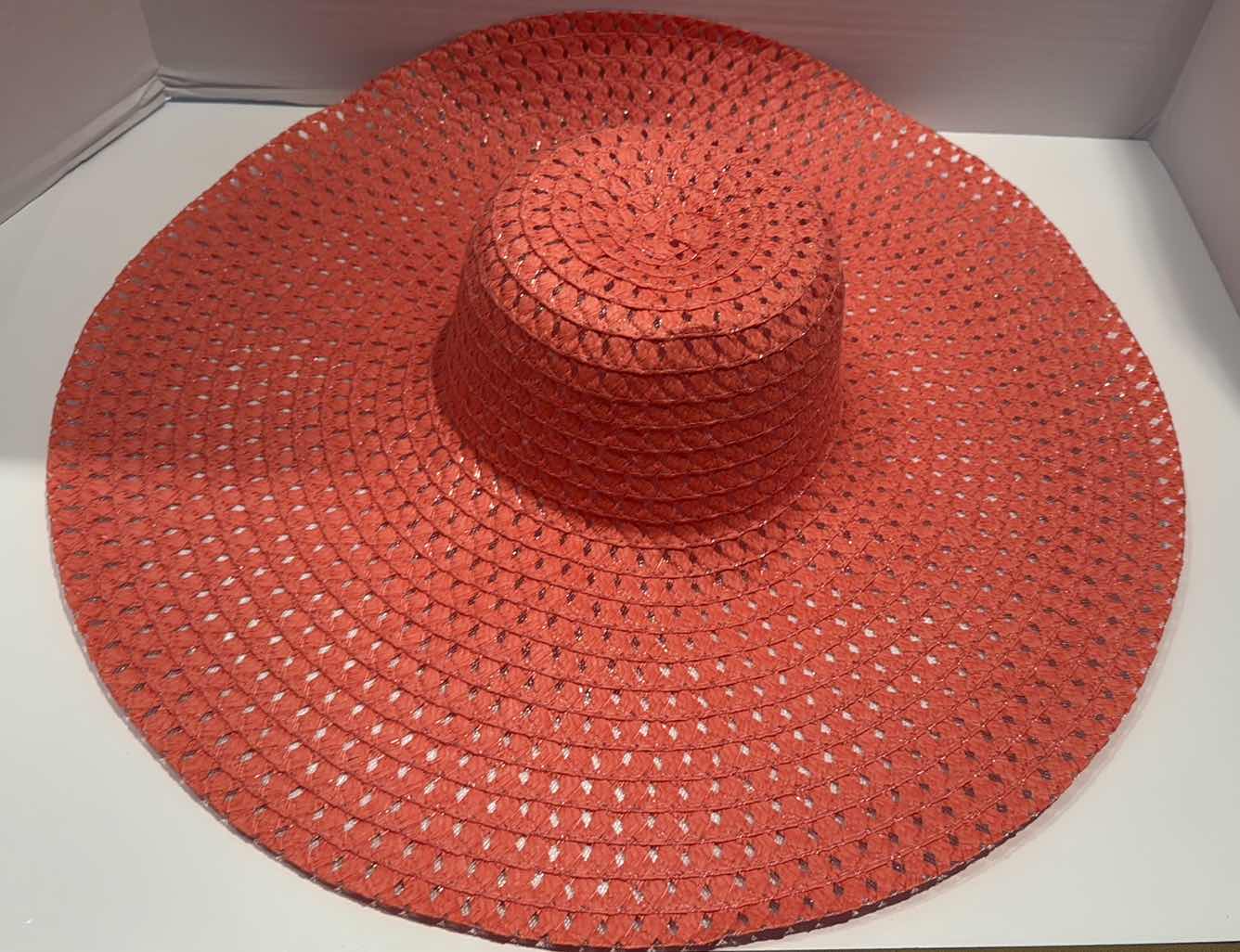 Photo 1 of 3-STRAW FLOPPY SUN HATS
