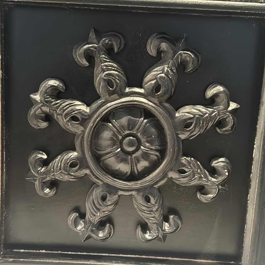 Photo 1 of WOOD MEDALLION WALL HANGING  16” x 16”