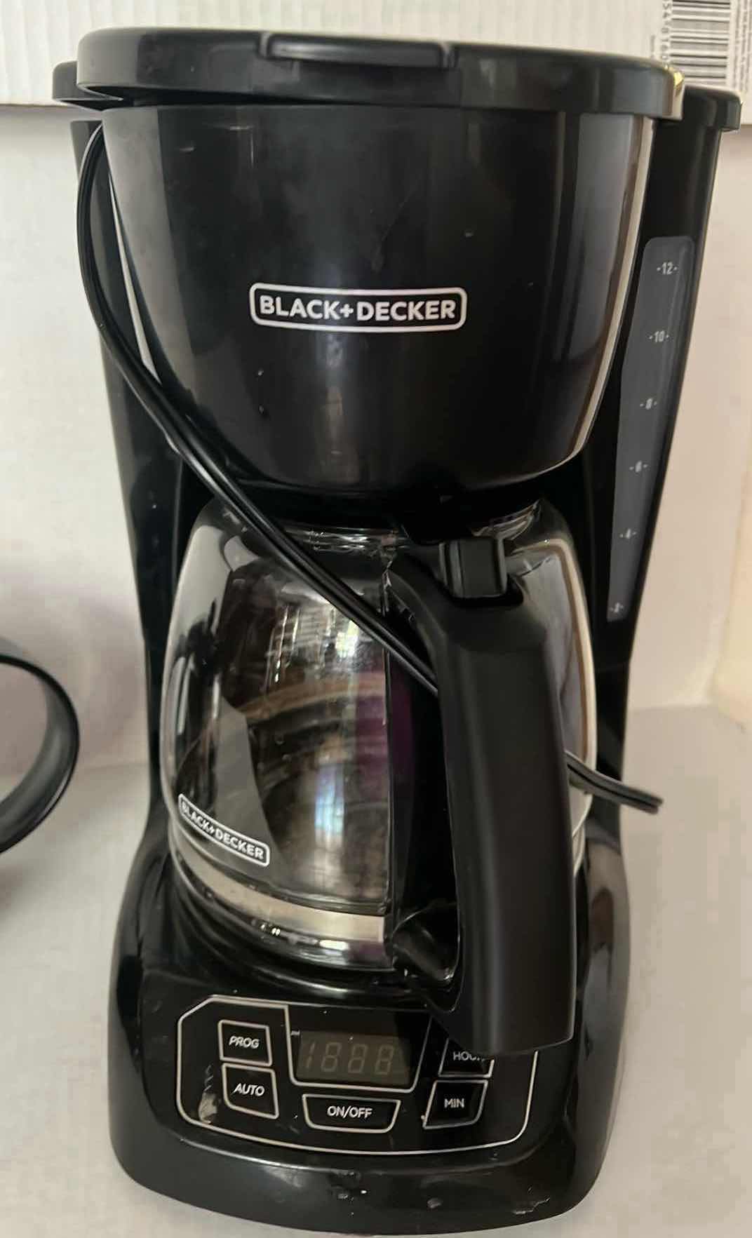 Photo 1 of BLACK & DECKER 12 CUP COFFEE POT, BONJOUR GLASS BLACK TEA POT.