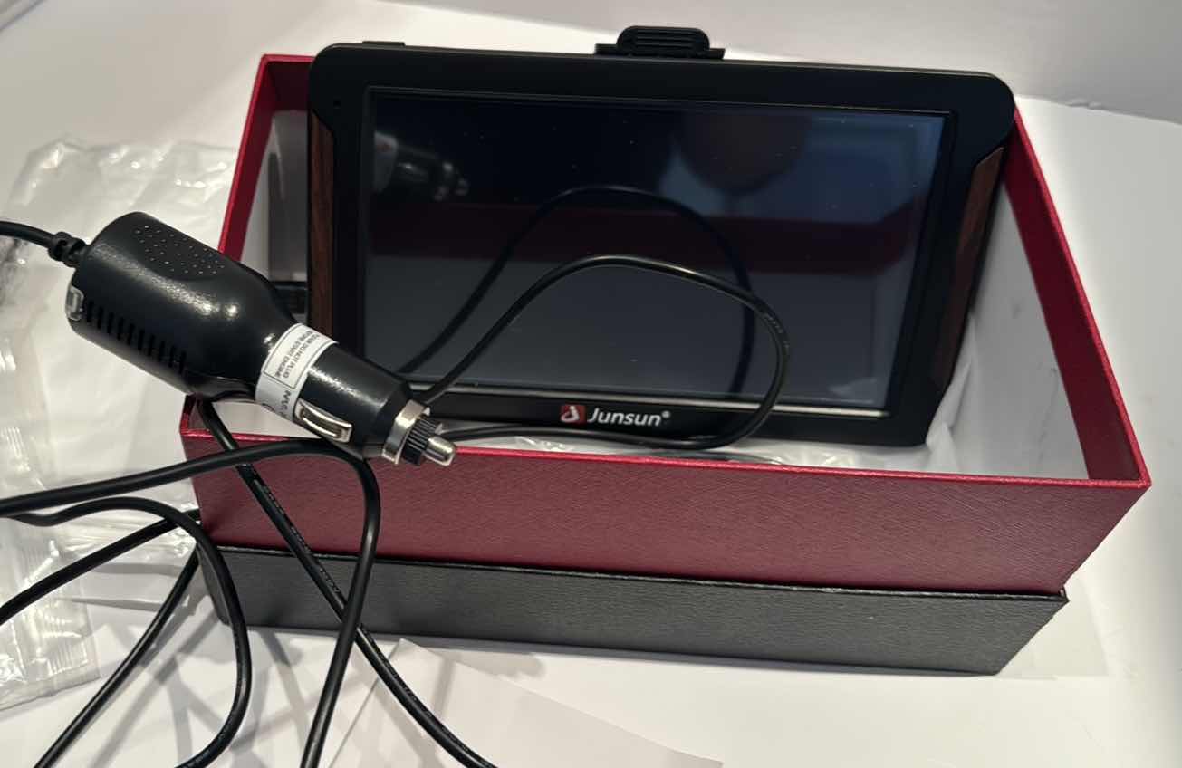 Photo 1 of JUNSUN CAR GPS