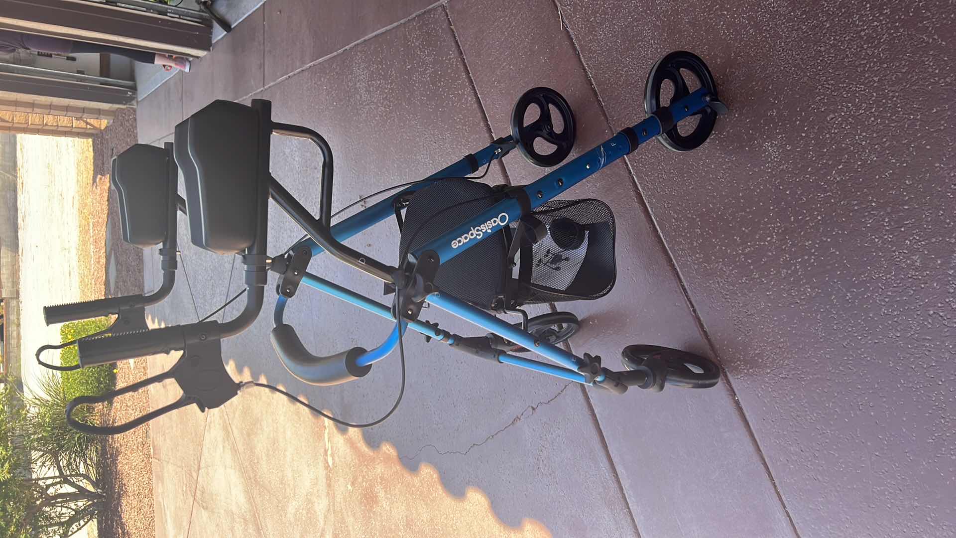 Photo 1 of OASIS SPACE WALKER (MODEL OS-28HFK-UV-9288-B)