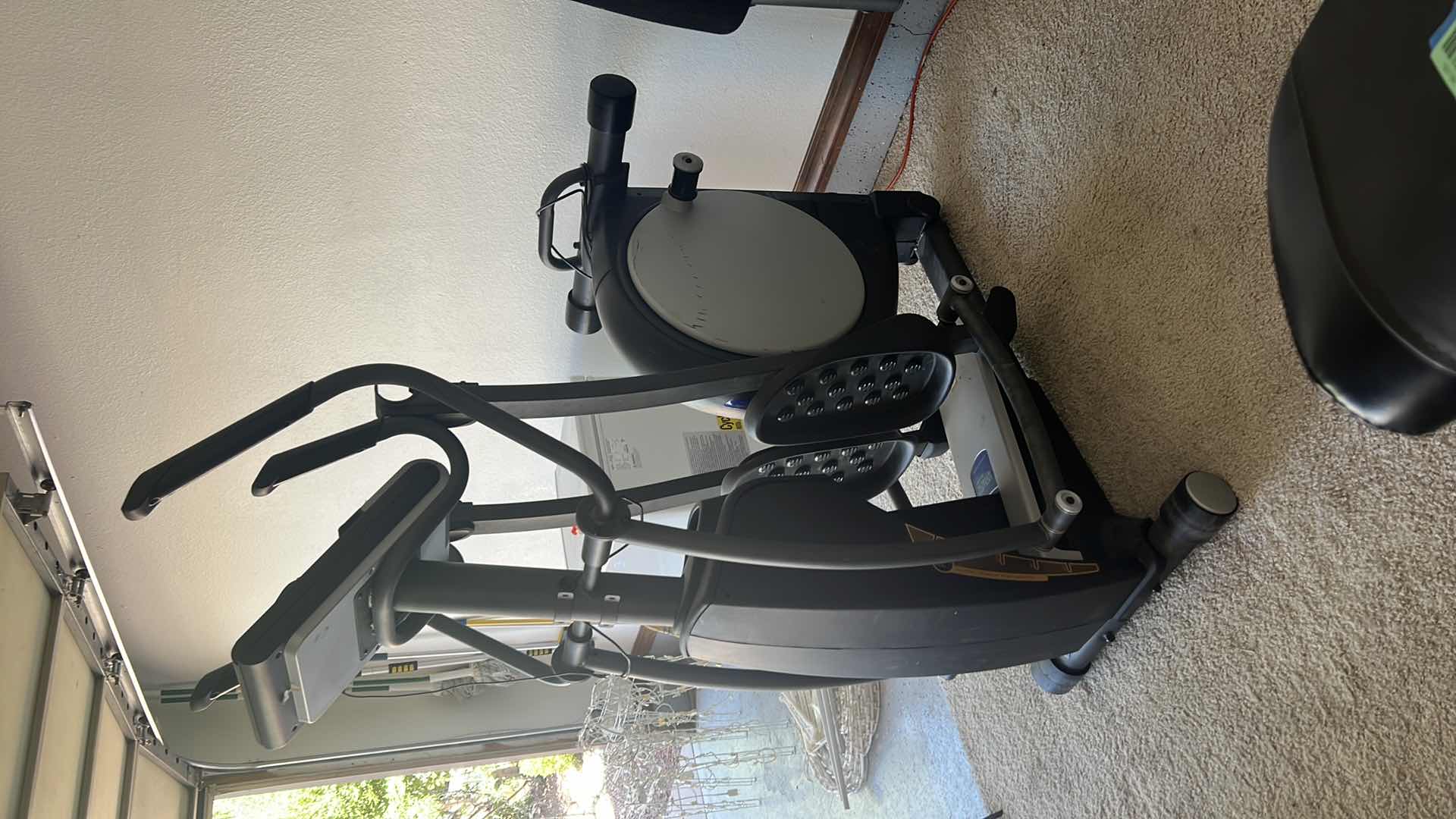 Photo 1 of EPIC EL 1710 POWER STRIDE ELLIPITICAL