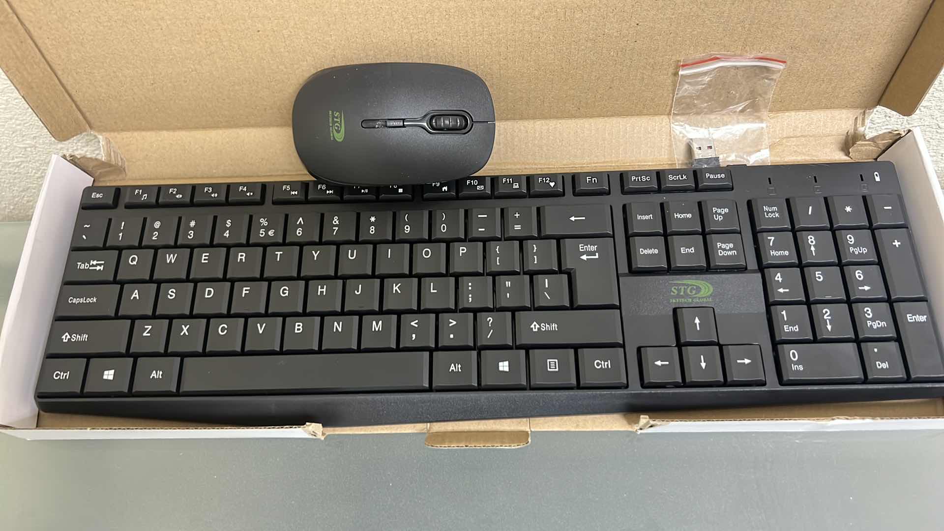 Photo 1 of NEW STG SKYTECH GLOBAL KEYBOARD W MOUSE
