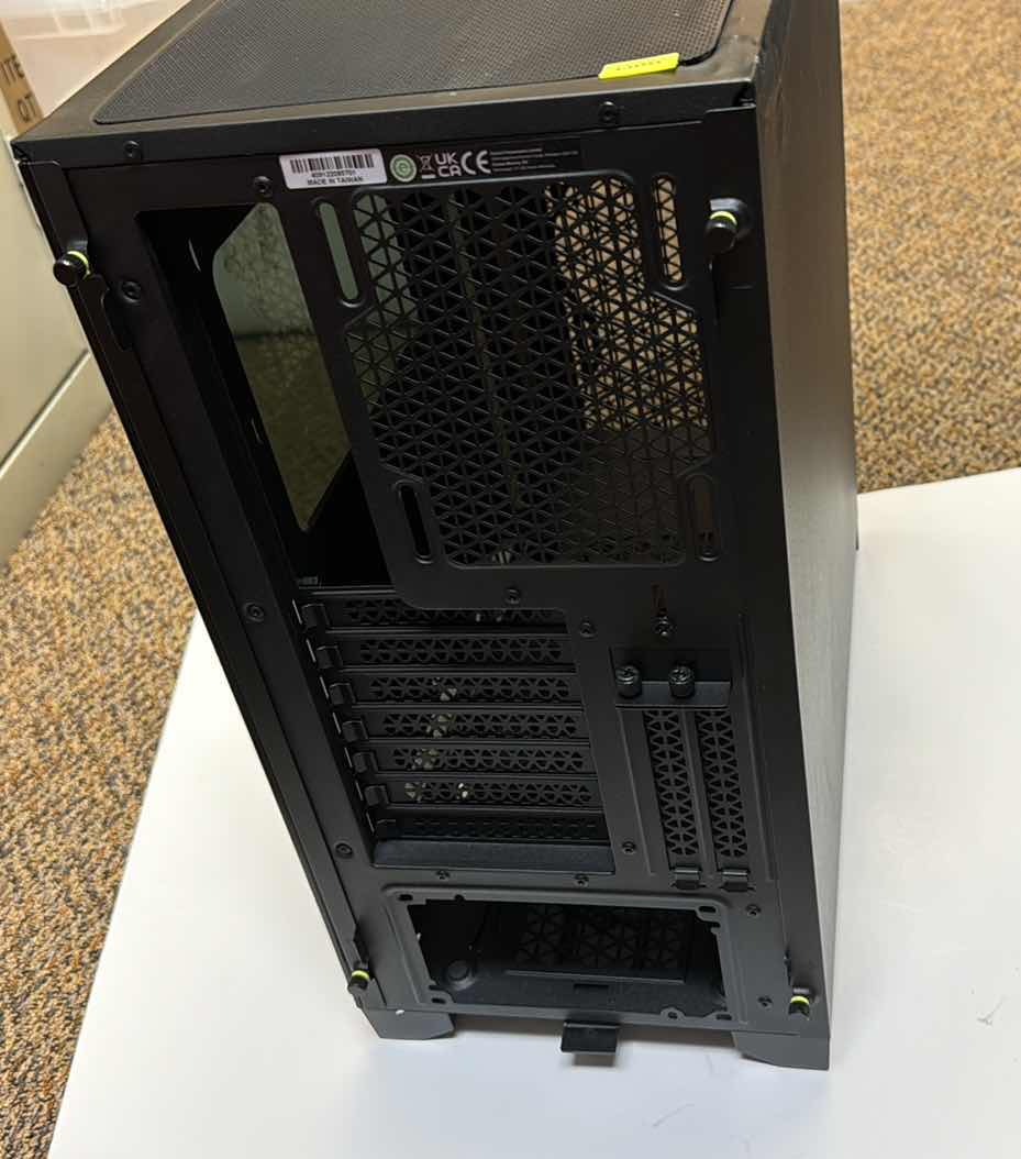 Photo 1 of BLACK COSAIR AIR MAX MID TOWER 