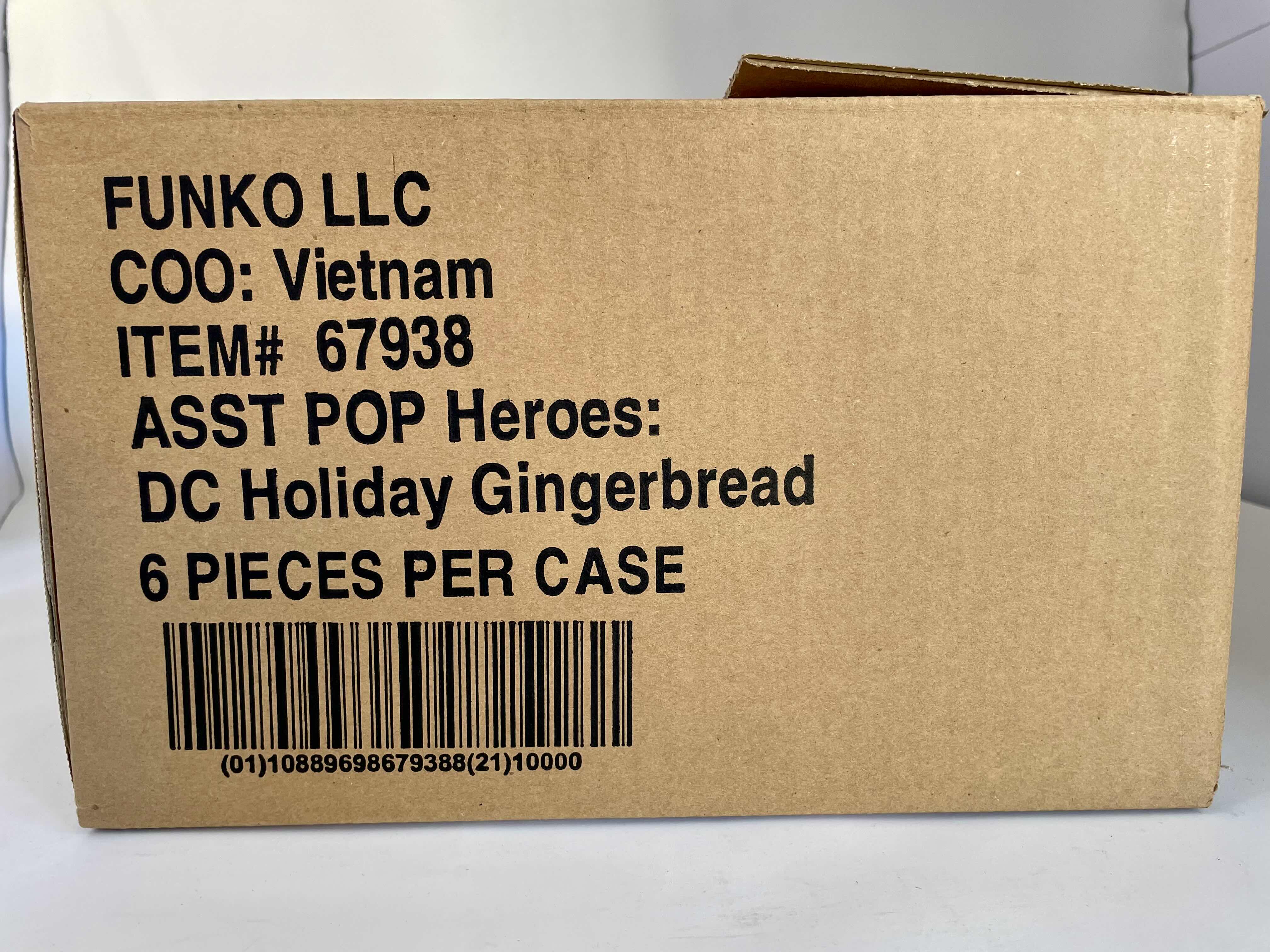 Photo 1 of BRAND NEW CASE OF 6 FUNKO POP! GINGERBREAD WONDER WOMAN #446