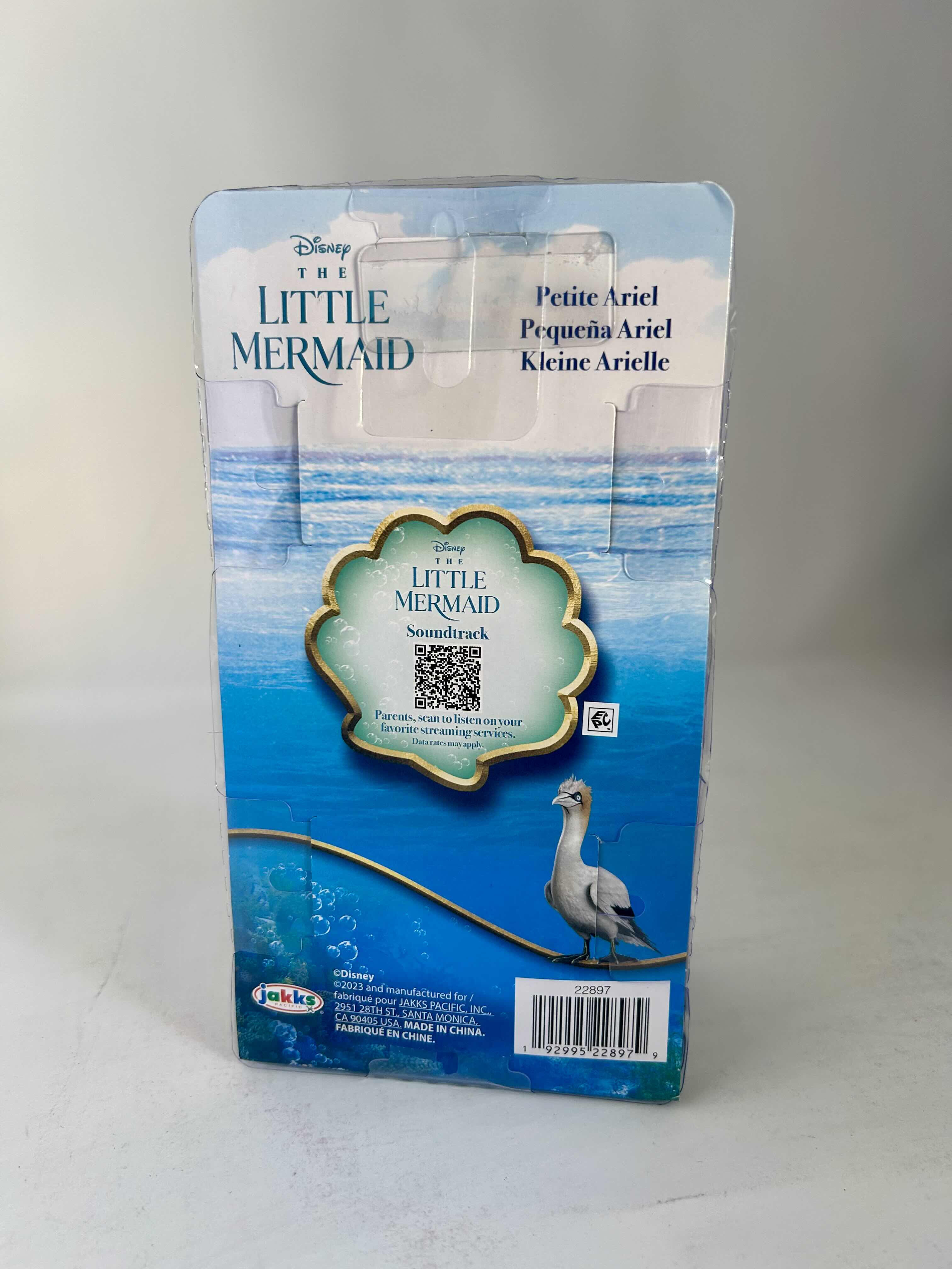 Photo 1 of BRAND NEW 4 - DISNEY THE LITTLE MERMAID ARIEL 6" PETITE DOLL WITH HAIR COMB