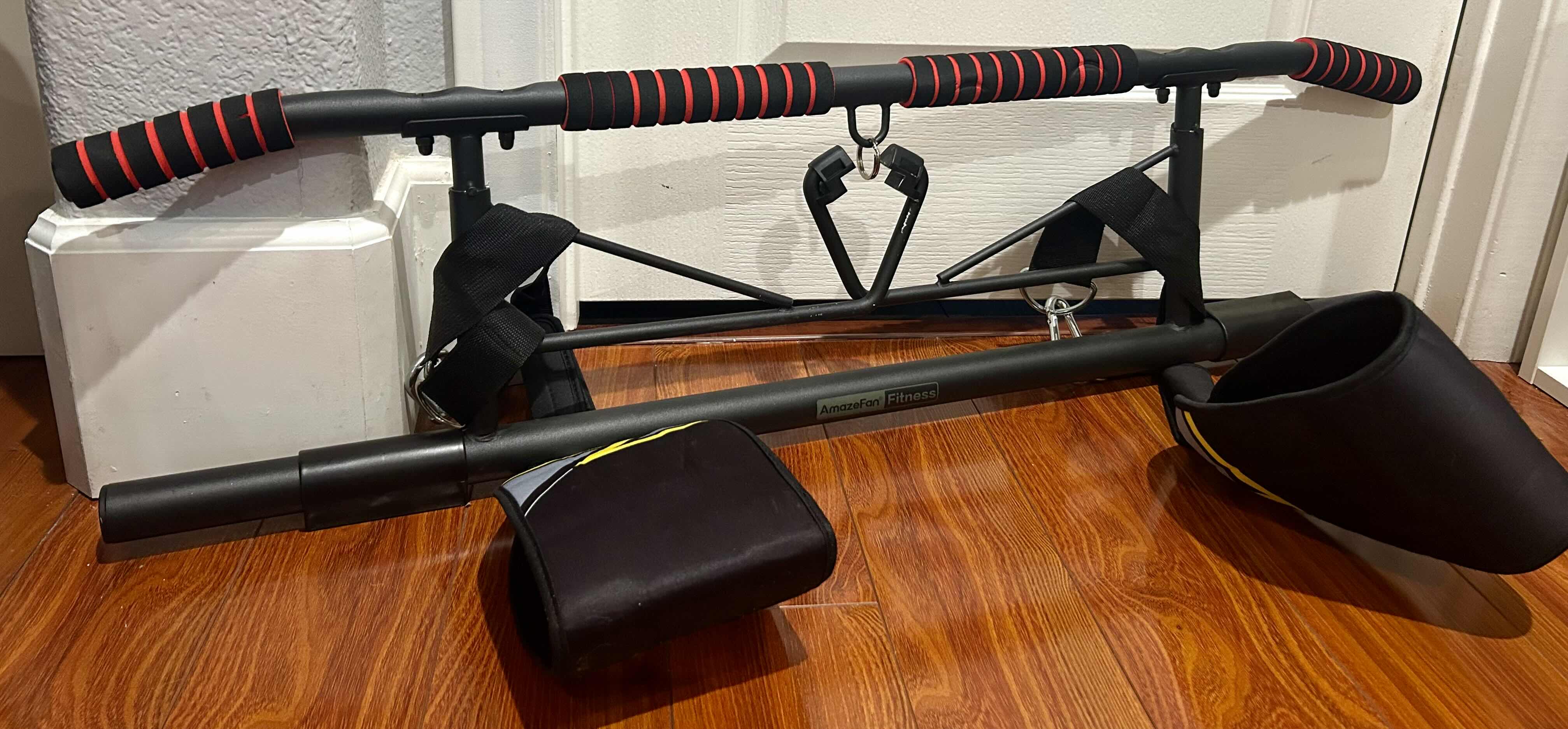 Photo 1 of AMAZEFAN FITNESS DOORFRAME PULL-UP BAR WITH ERGONOMIC GRIP