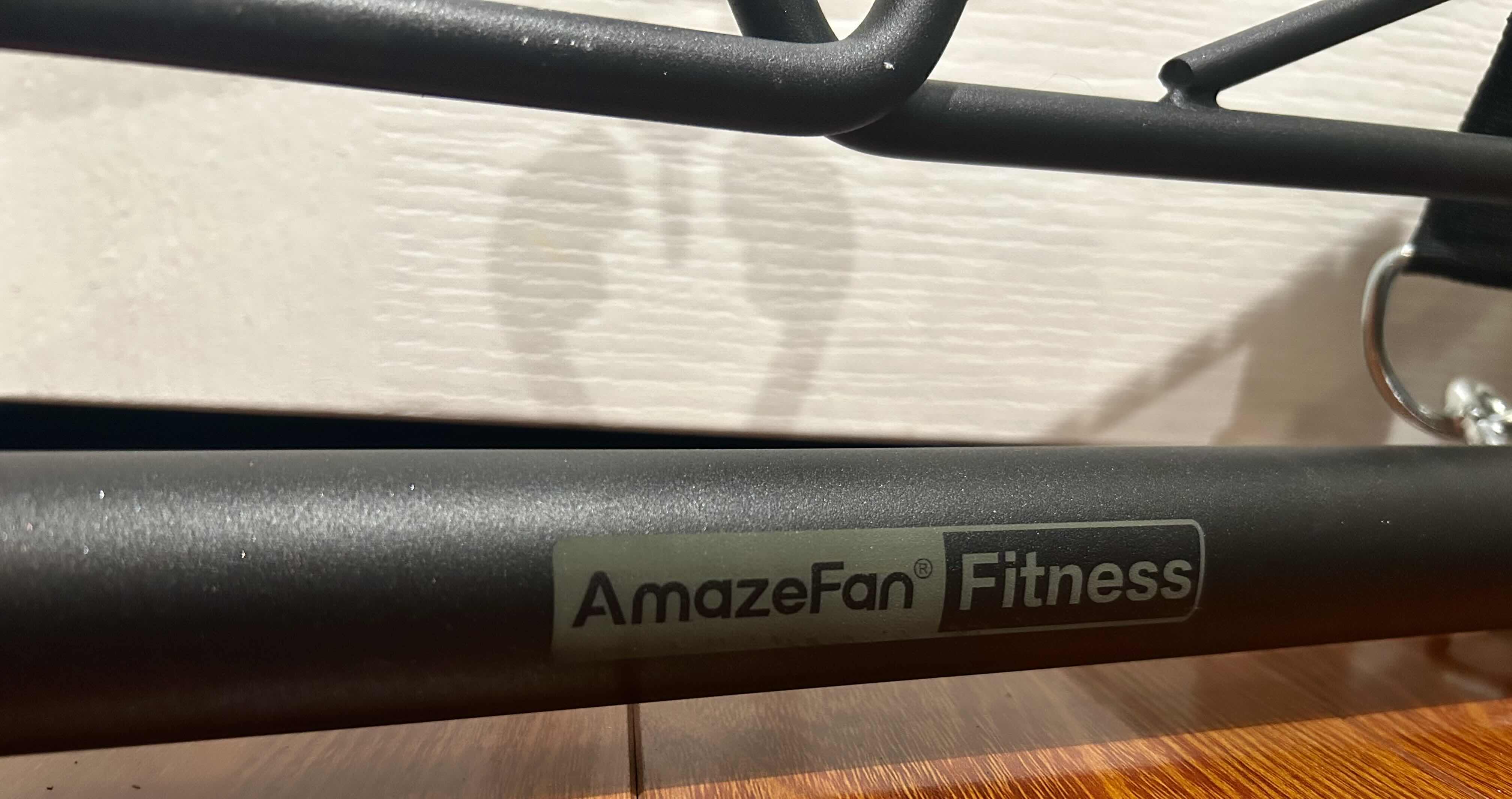 Photo 1 of AMAZEFAN FITNESS DOORFRAME PULL-UP BAR WITH ERGONOMIC GRIP