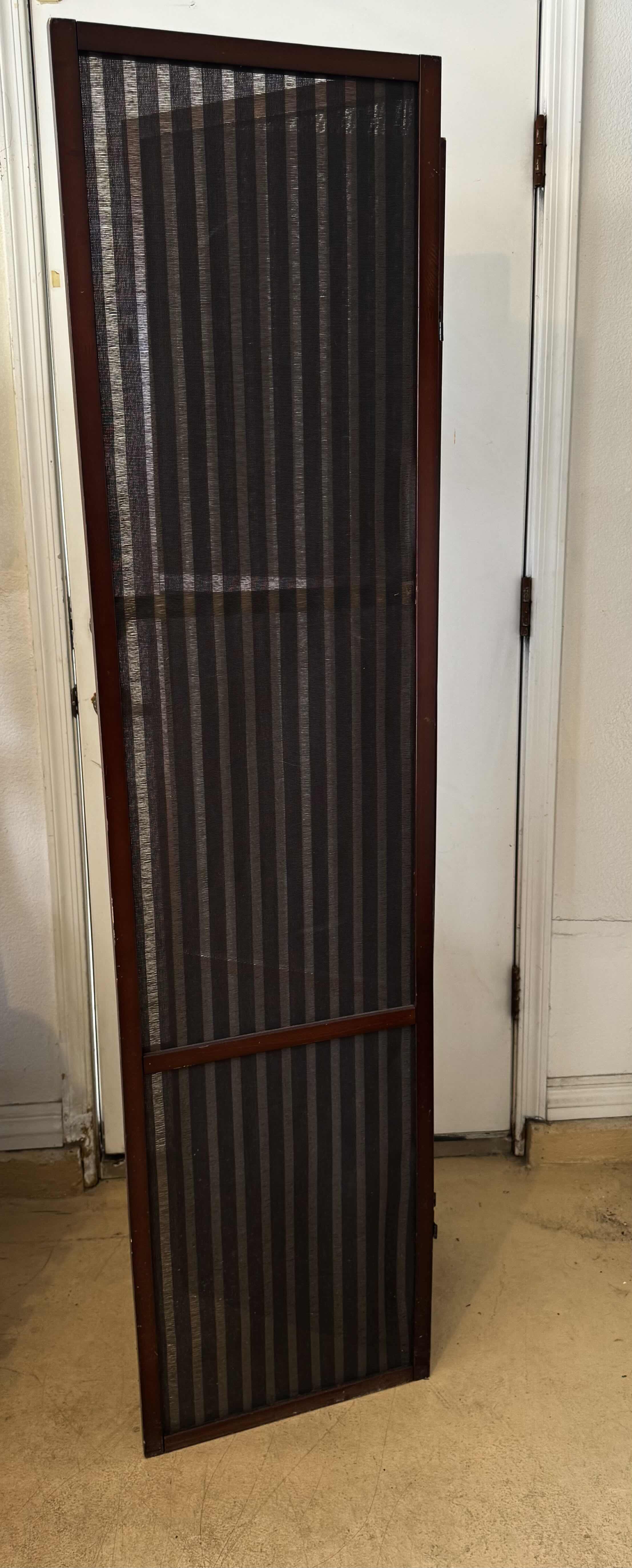 Photo 2 of 3 PANEL ROOM DIVIDER, 70”H