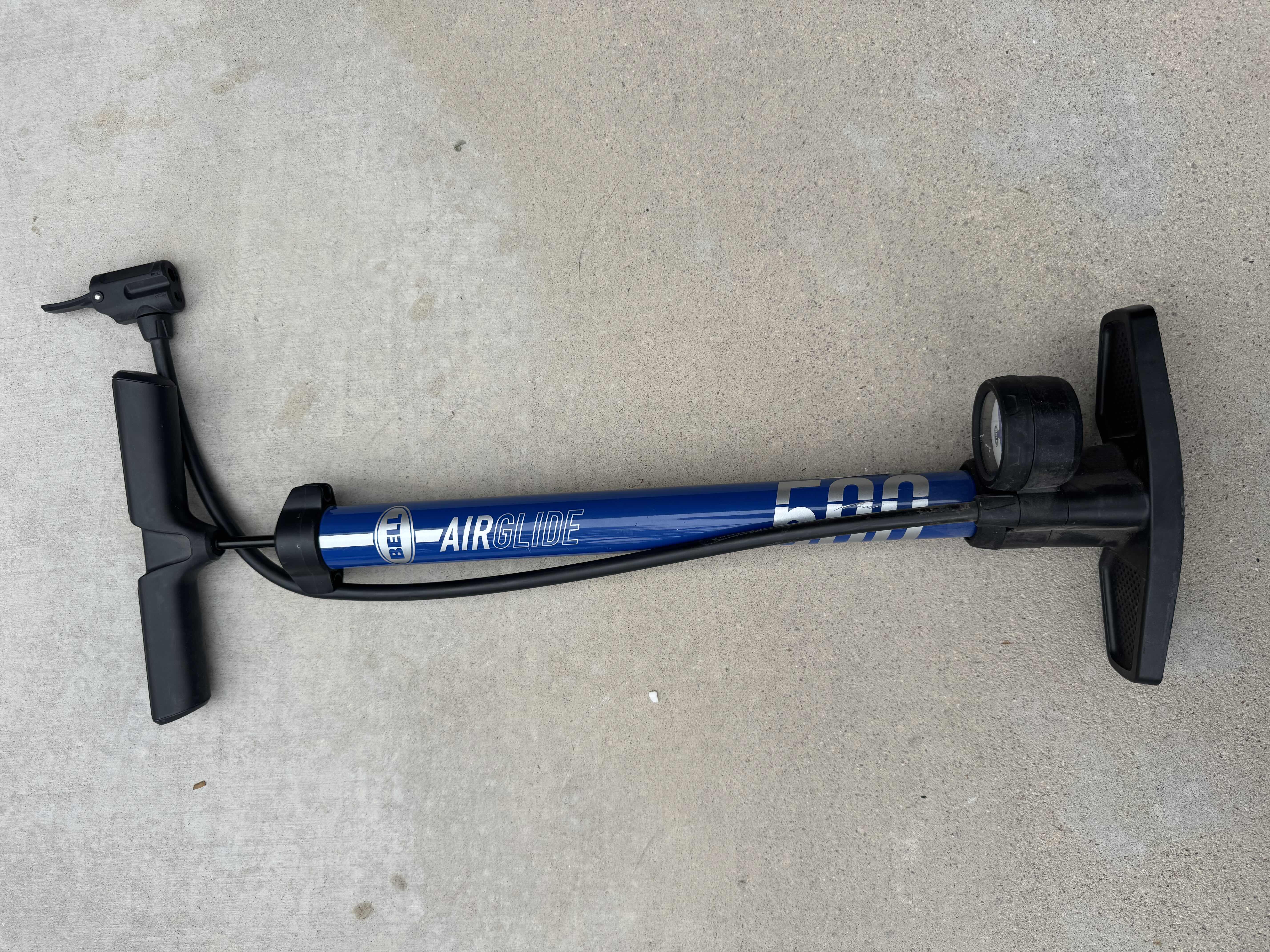 Photo 4 of DIAMONDBACK SERENE CLASSIC COMFORT BIKE, AIR PUMP, BIKE BRIGHTS, AND WATER BOTTLE