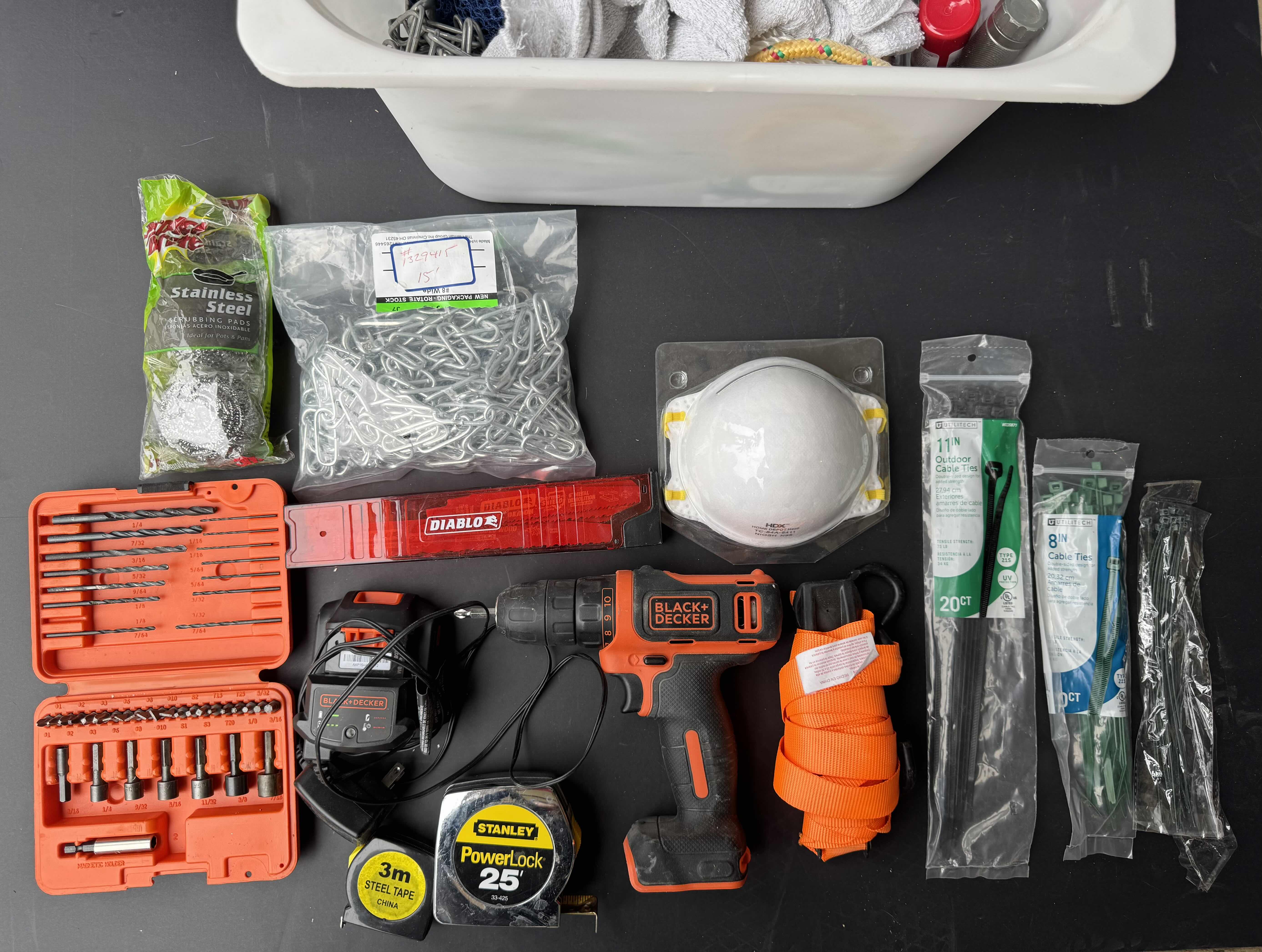 Photo 1 of HOME ESSENTIALS TOOLS AND ASSORTED ITEMS, OUTDOOR/GARDEN 
18 ITEMS