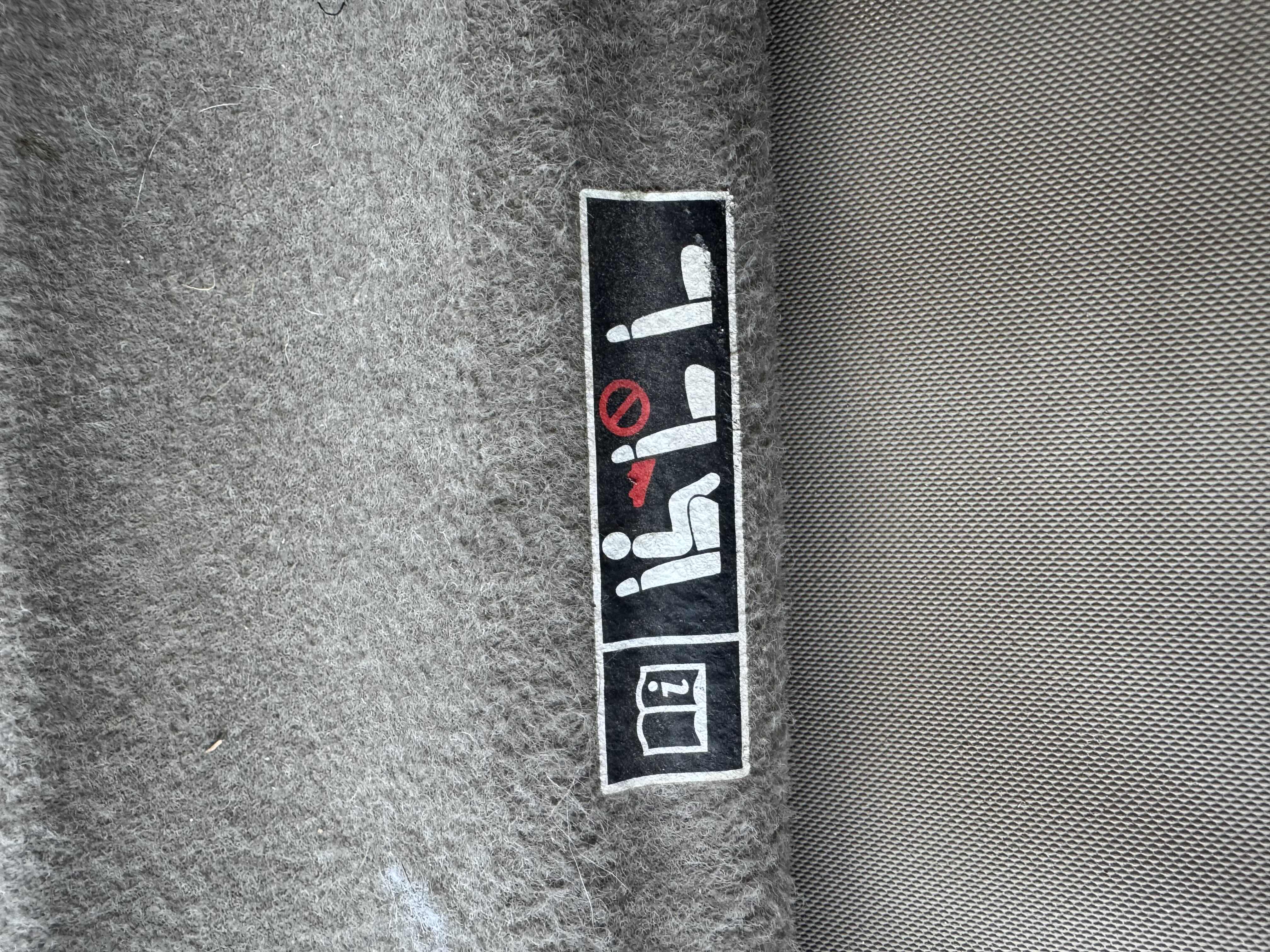 Photo 1 of 2010 LANDROVER RANGE ROVER TRUNK CARGO COVER