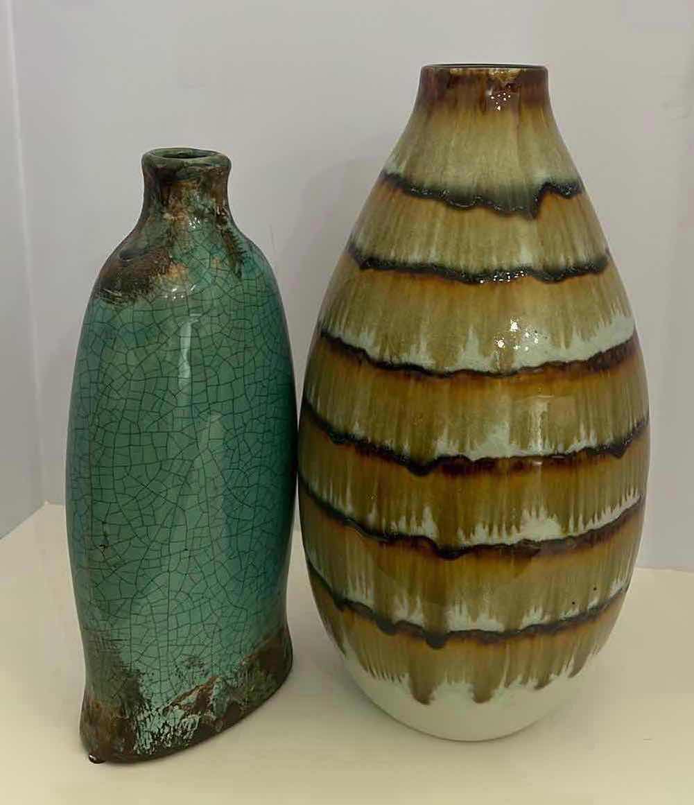 Photo 3 of 2- CERAMIC VASES H 15"