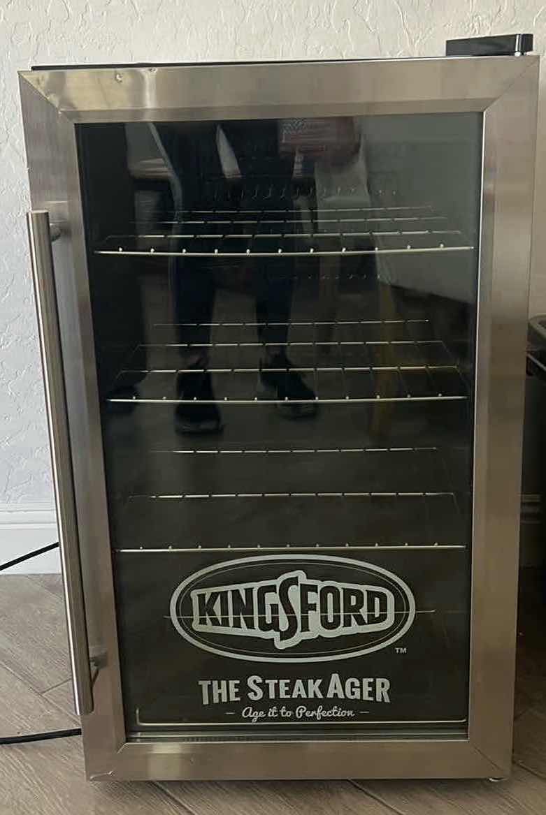 Photo 1 of KINGSFORD 4 RACK STEAK AGER-MASTER 15/30/45