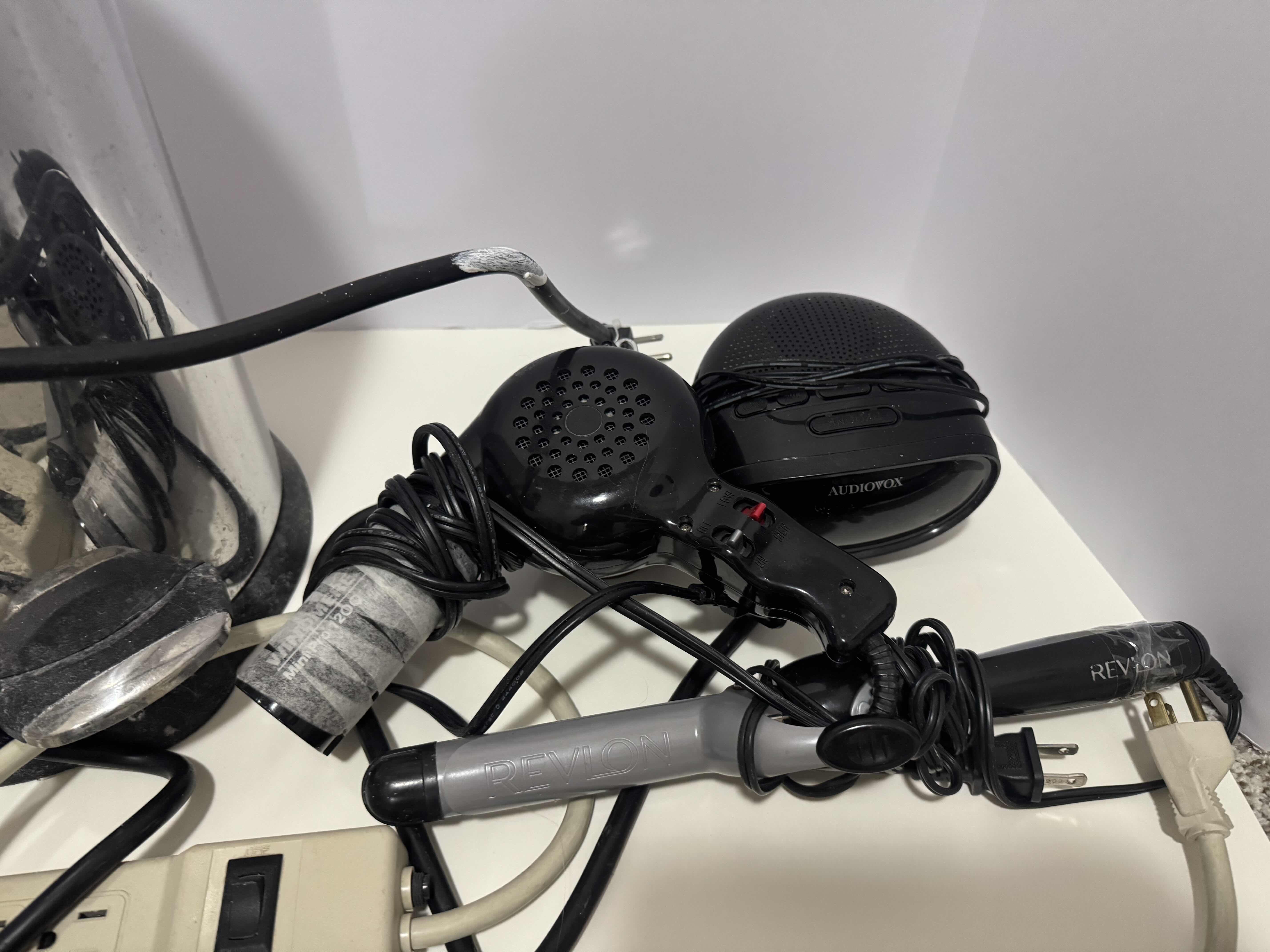 Photo 1 of TRASH CAN