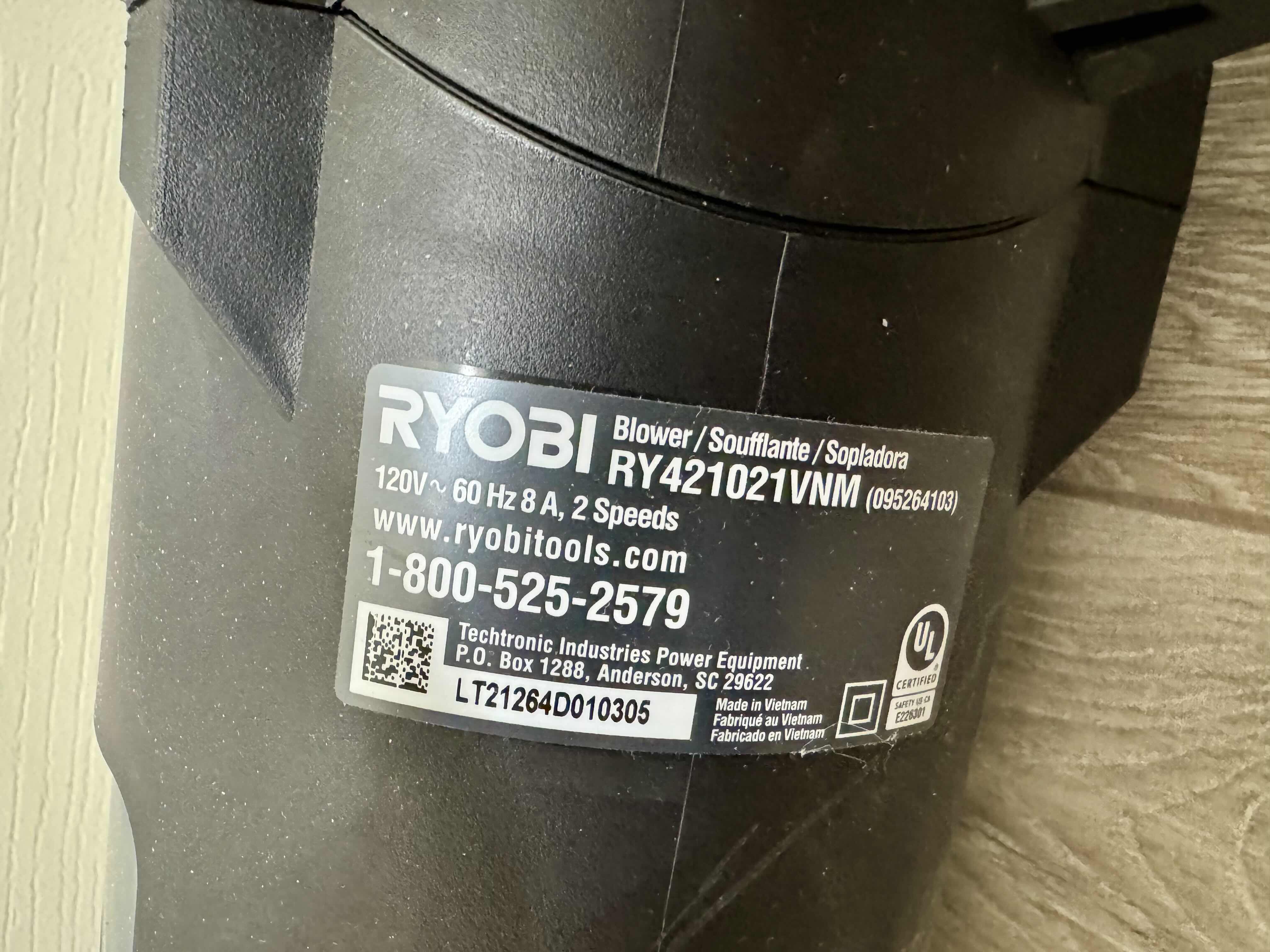 Photo 1 of RYOBI LEAF BLOWER, 120V 2 SPEEDS.