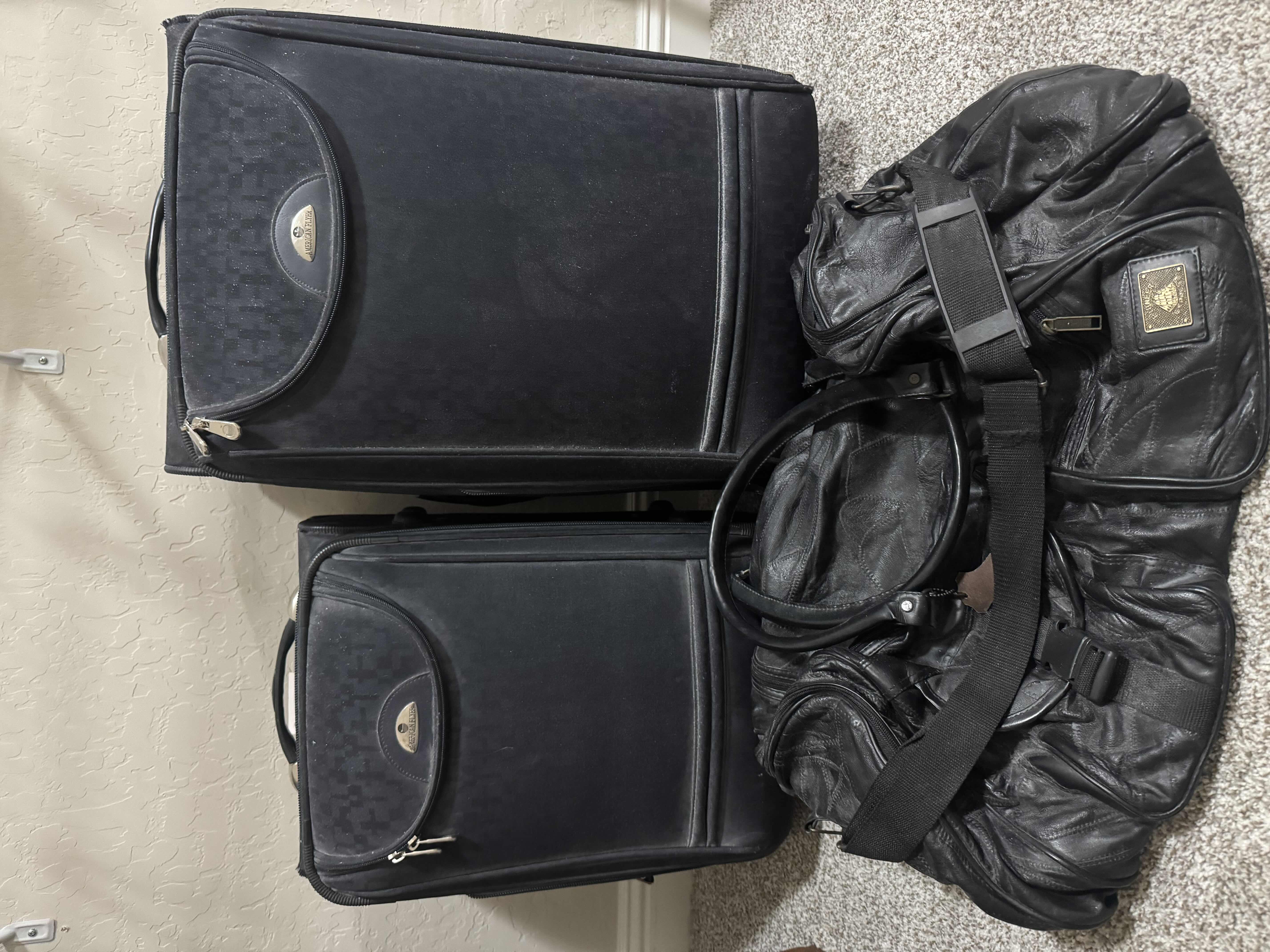 Photo 1 of 3- PIECES OF LUGGAGE, (2) SUITCASES AND (1) DUFFLE