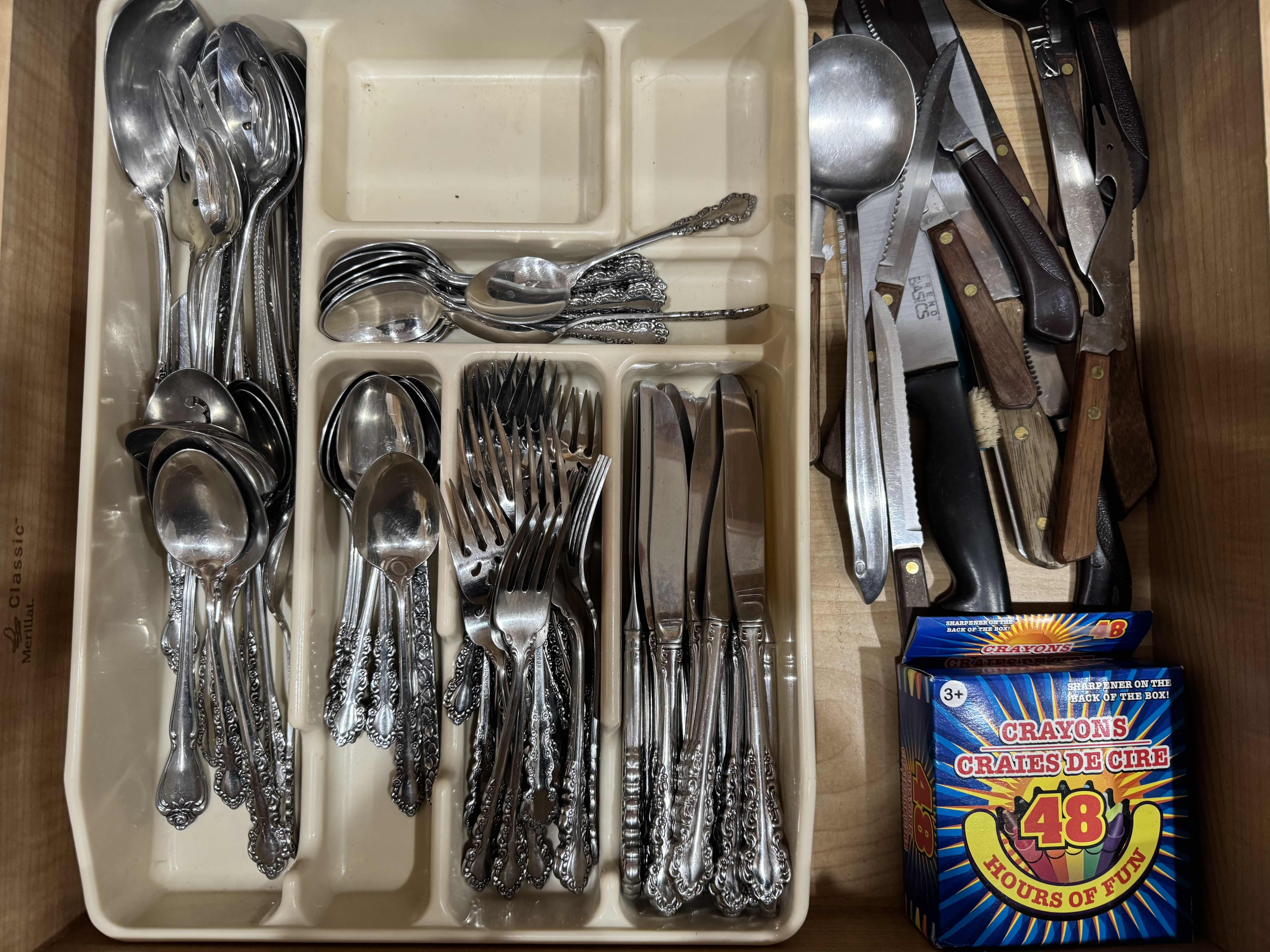 Photo 1 of KITCHEN-CONTENTS OF DRAWER, SILVERWARE