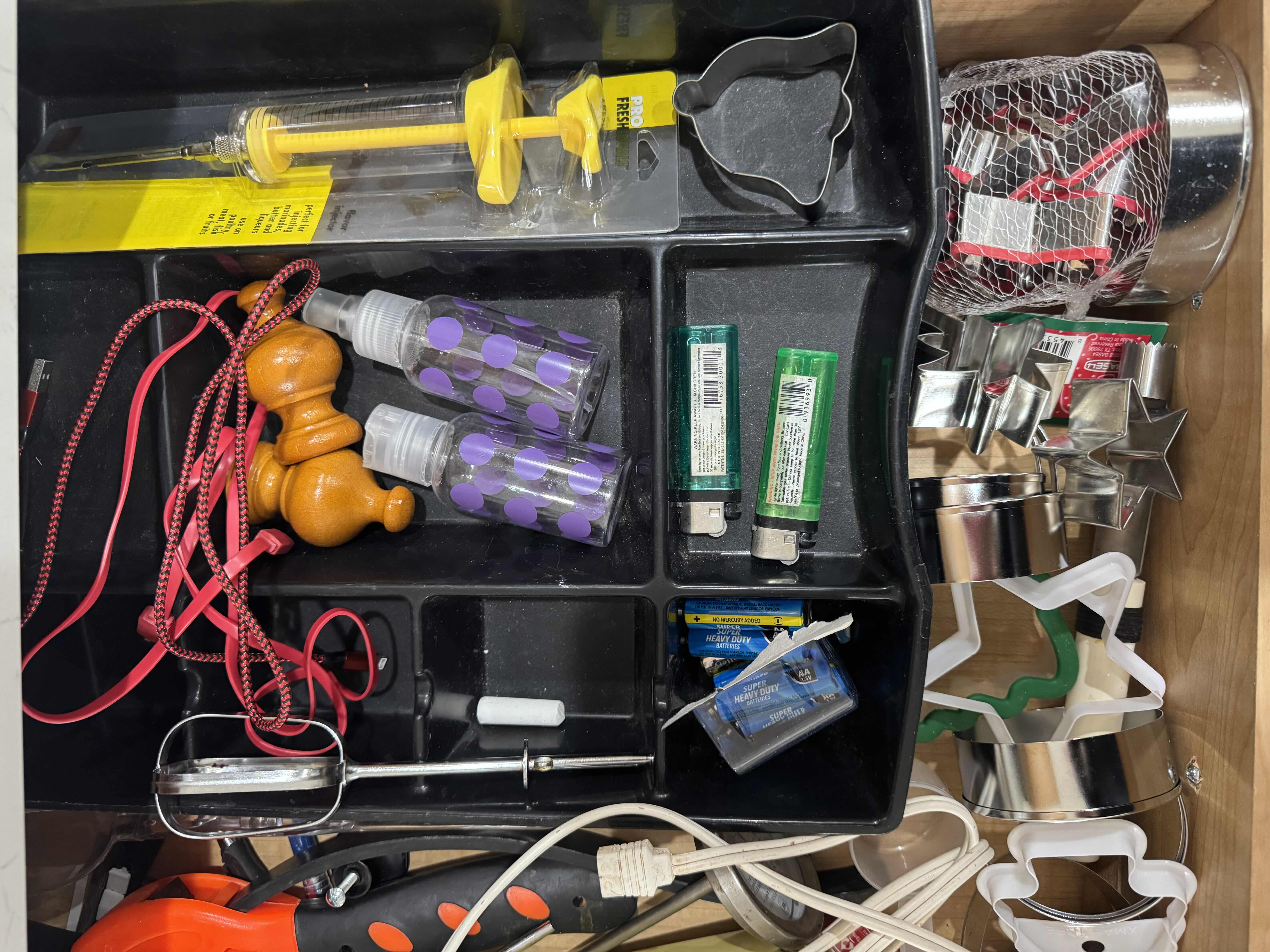 Photo 1 of CONTENTS OF MISC ITEMS DRAWER