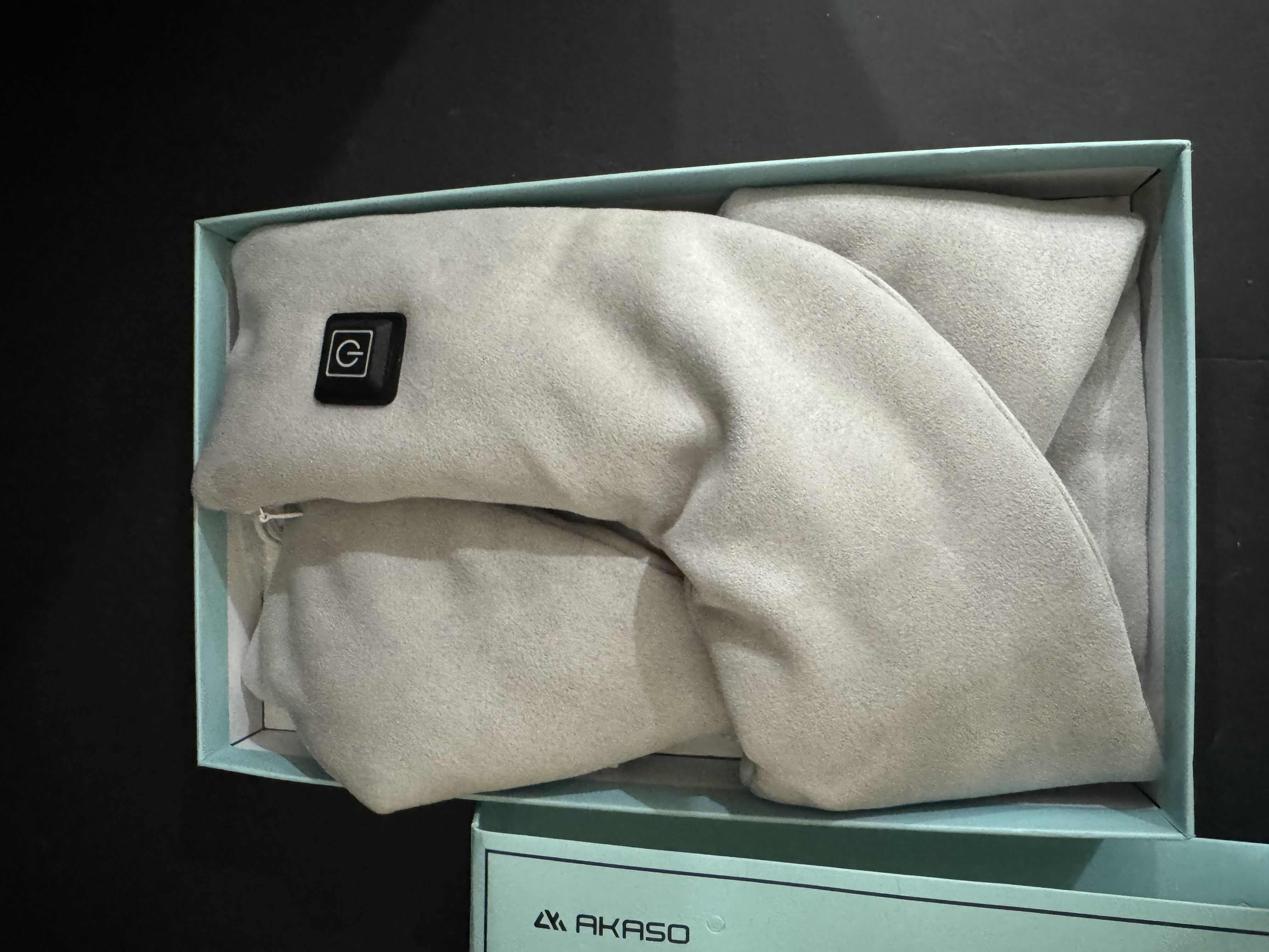 Photo 3 of BRAND NEW HEATED SCARF