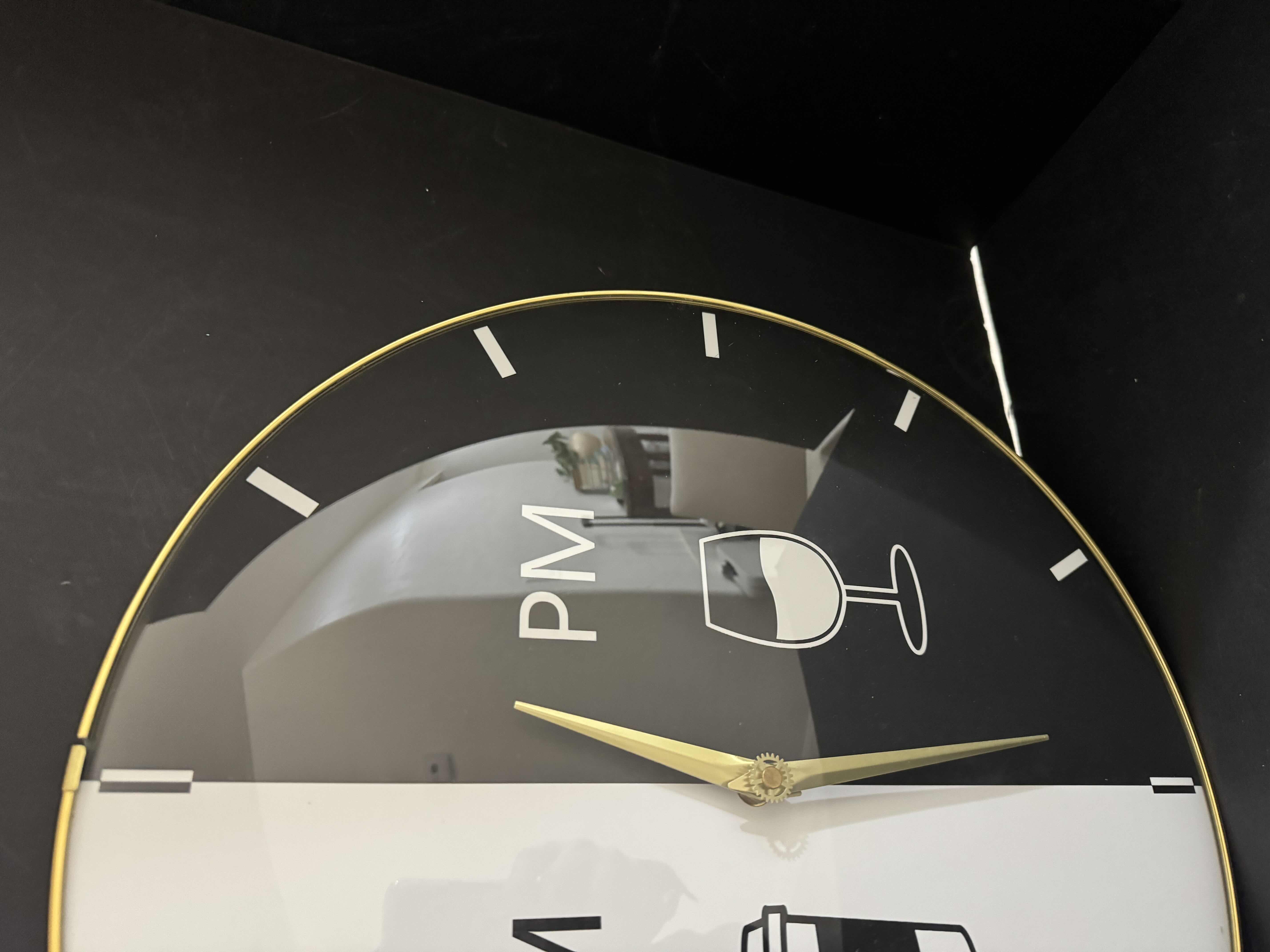 Photo 1 of CLOCK 16”