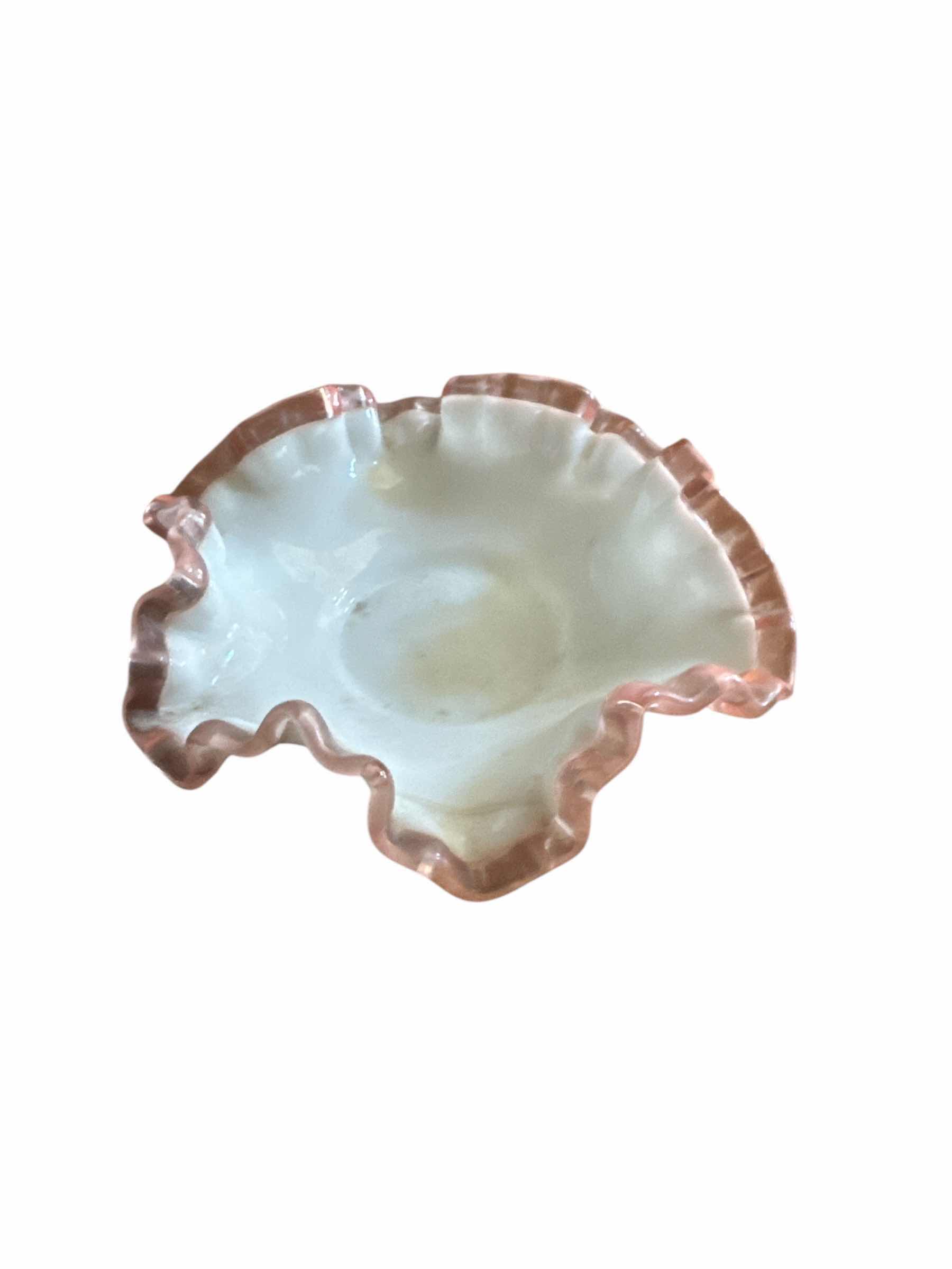 Photo 1 of 35 FENTON ROSE CREST MILK GLASS BOWL