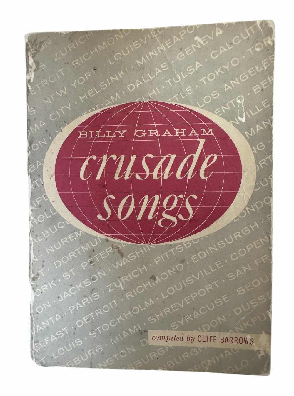 Photo 1 of 160
VINTAGE ANTIQUE ASSORTED BOOKS, LEATHER COVER AND BIBLES

THE LOST BOOKS OF THE BIBLE
8.5” X 6” X H1.5”