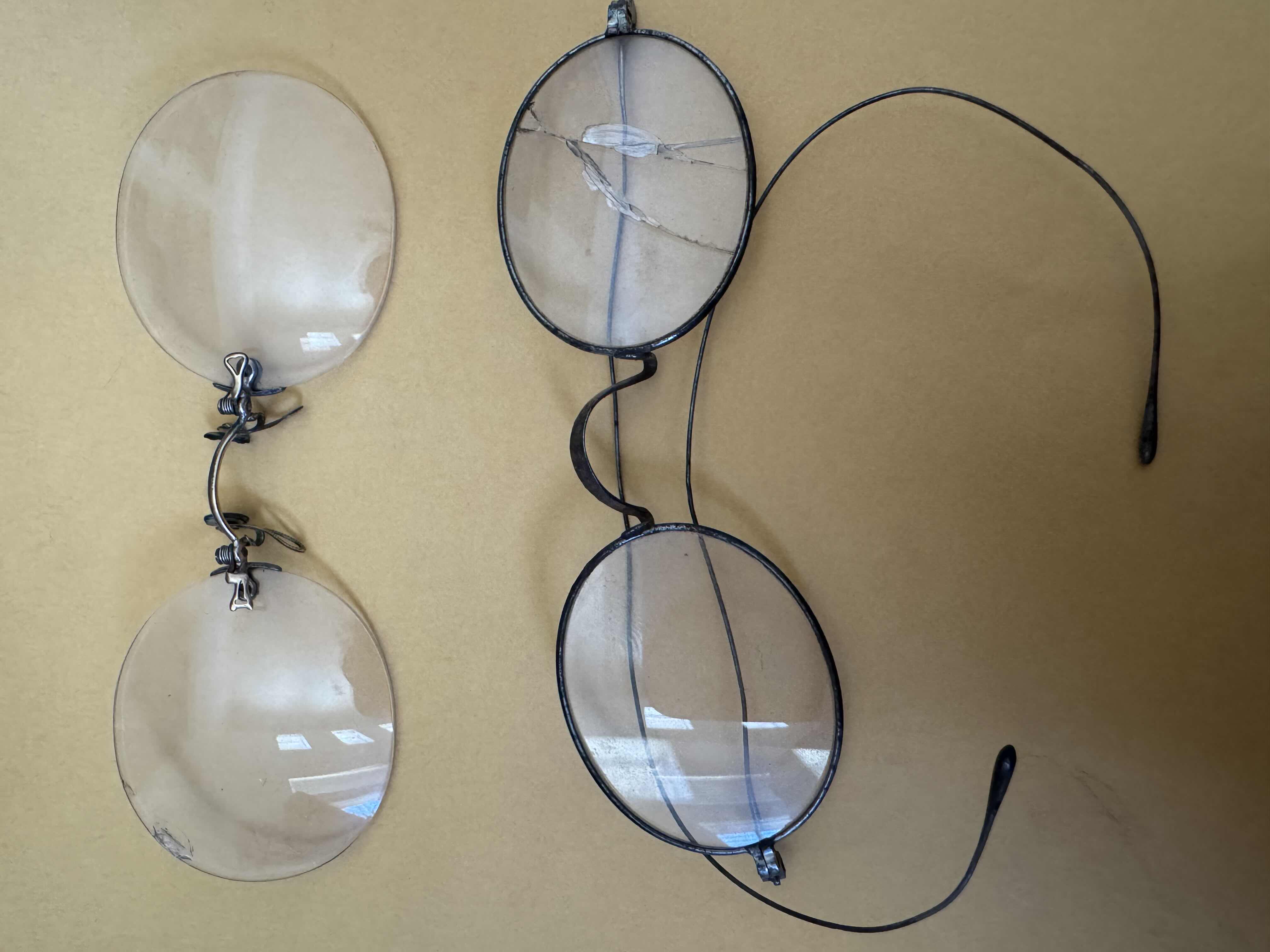 Photo 1 of 175
ANTIQUE PORTRAIT, PINCH NOSE  GOLD SPECTACLES,  AND OVAL SADDLE WIRED RIMMED GLASSES, HISTORY, ART COLLECTION, HOME DECOR, ARTWORK

PORTRAIT
L10” X W8”