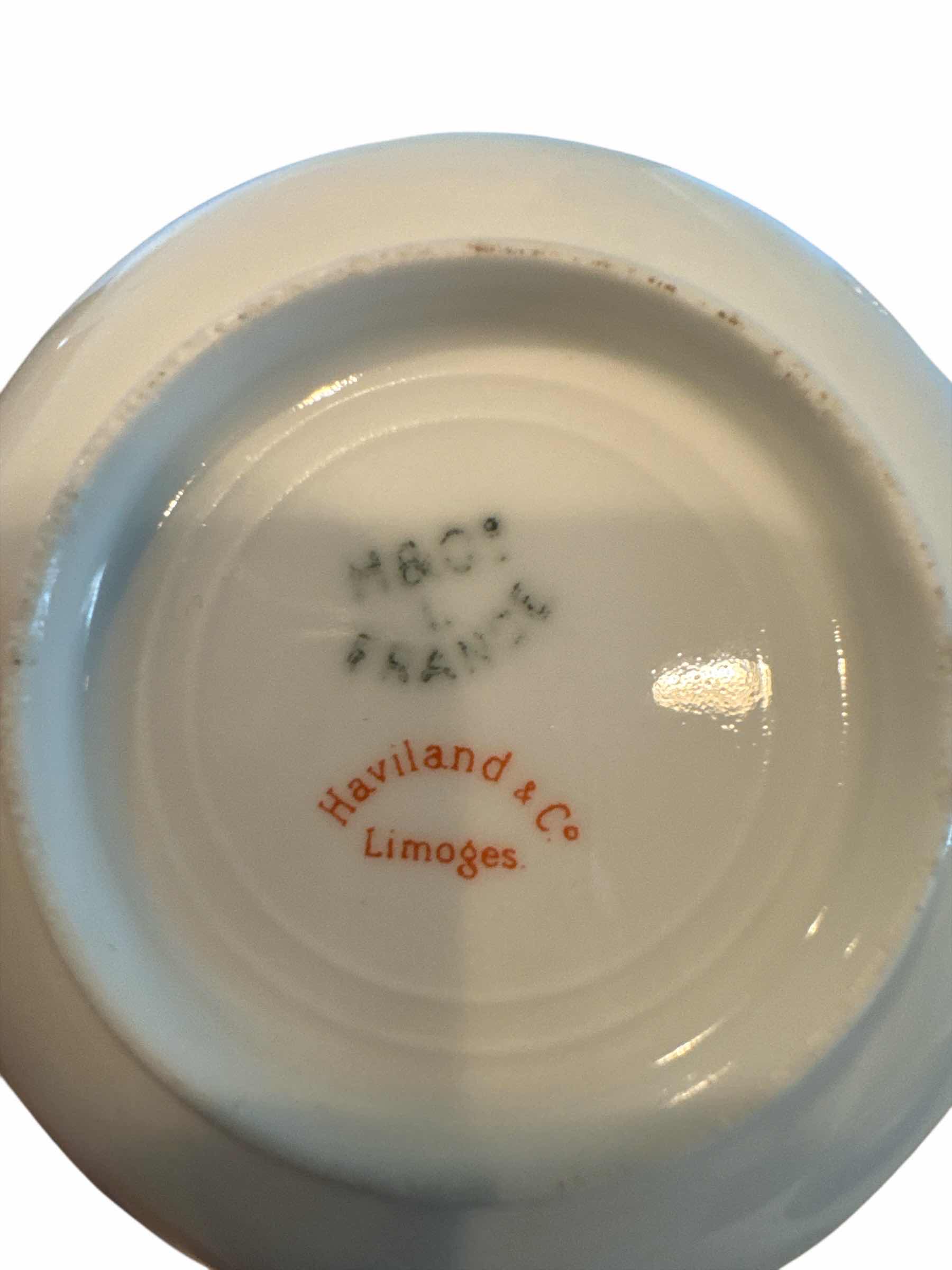 Photo 1 of 120- VARIOUS VINTAGE ITEMS TO INCLUDE WEDGEWOOD MINIATURE BIRTH PLATE