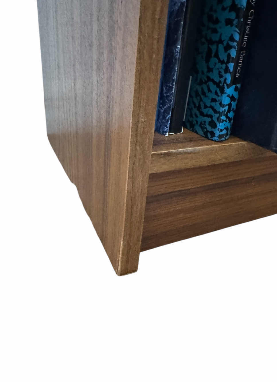 Photo 1 of 30
VINTAGE 5- TIER BOOKSHELF, BOOKS NOT INCLUDED.

11.25” X 31” X H70”